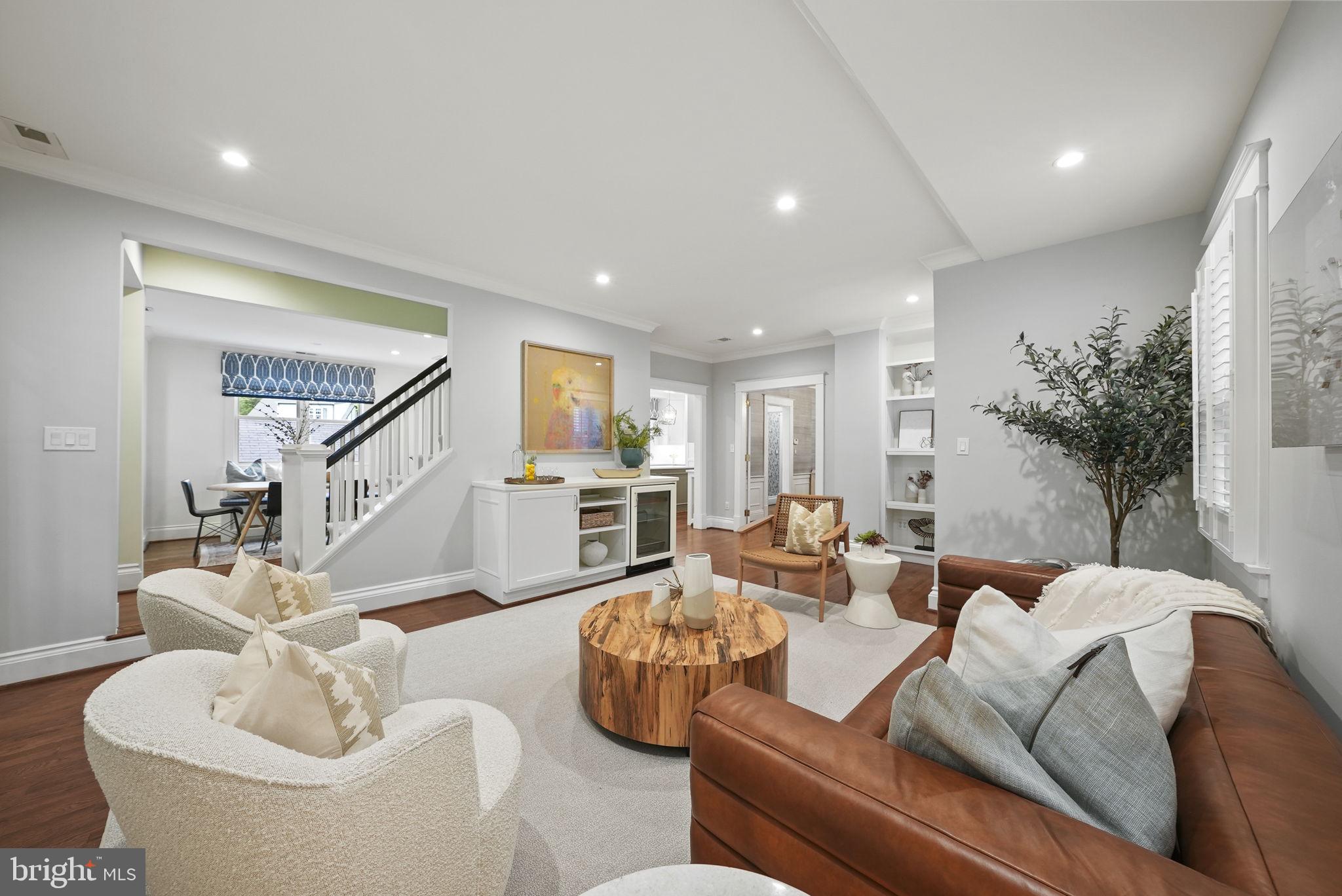 NORWOOD HEIGHTS - Residential