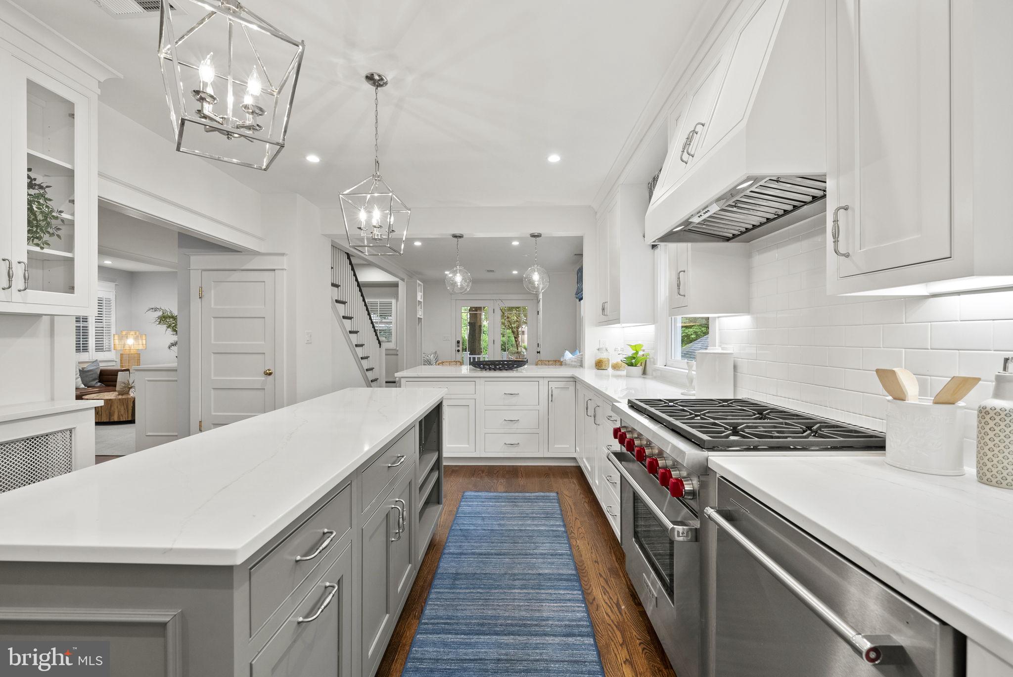 NORWOOD HEIGHTS - Residential