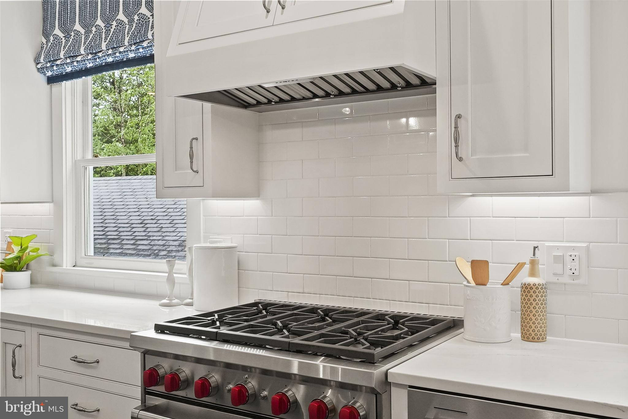 NORWOOD HEIGHTS - Residential