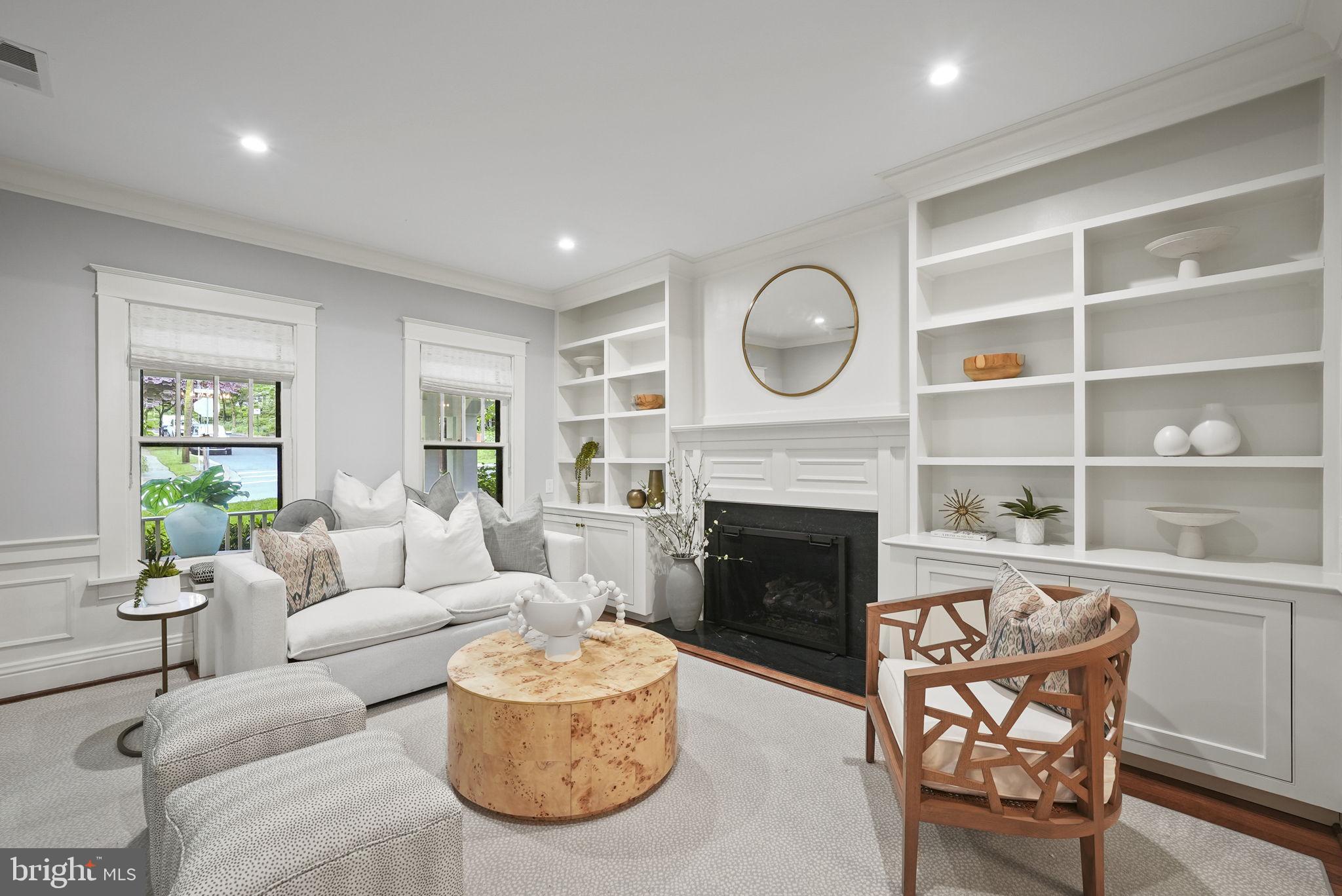 NORWOOD HEIGHTS - Residential