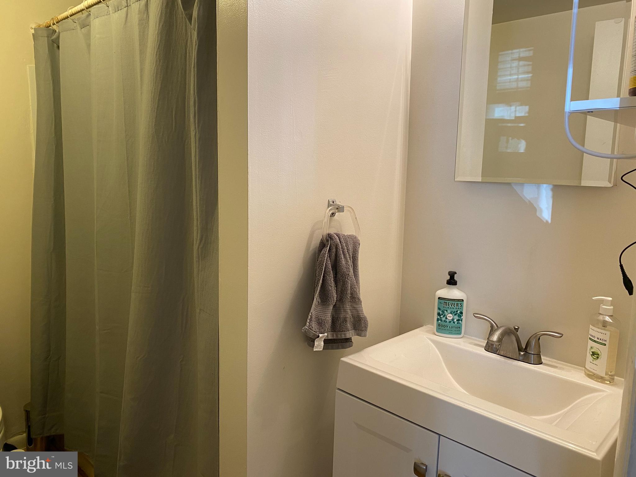 FELLS POINT HISTORIC DISTRICT - Residential Lease