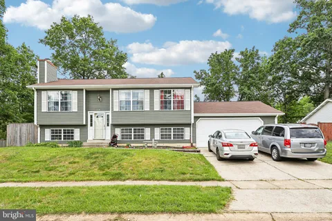 MLS: MDCH2042648