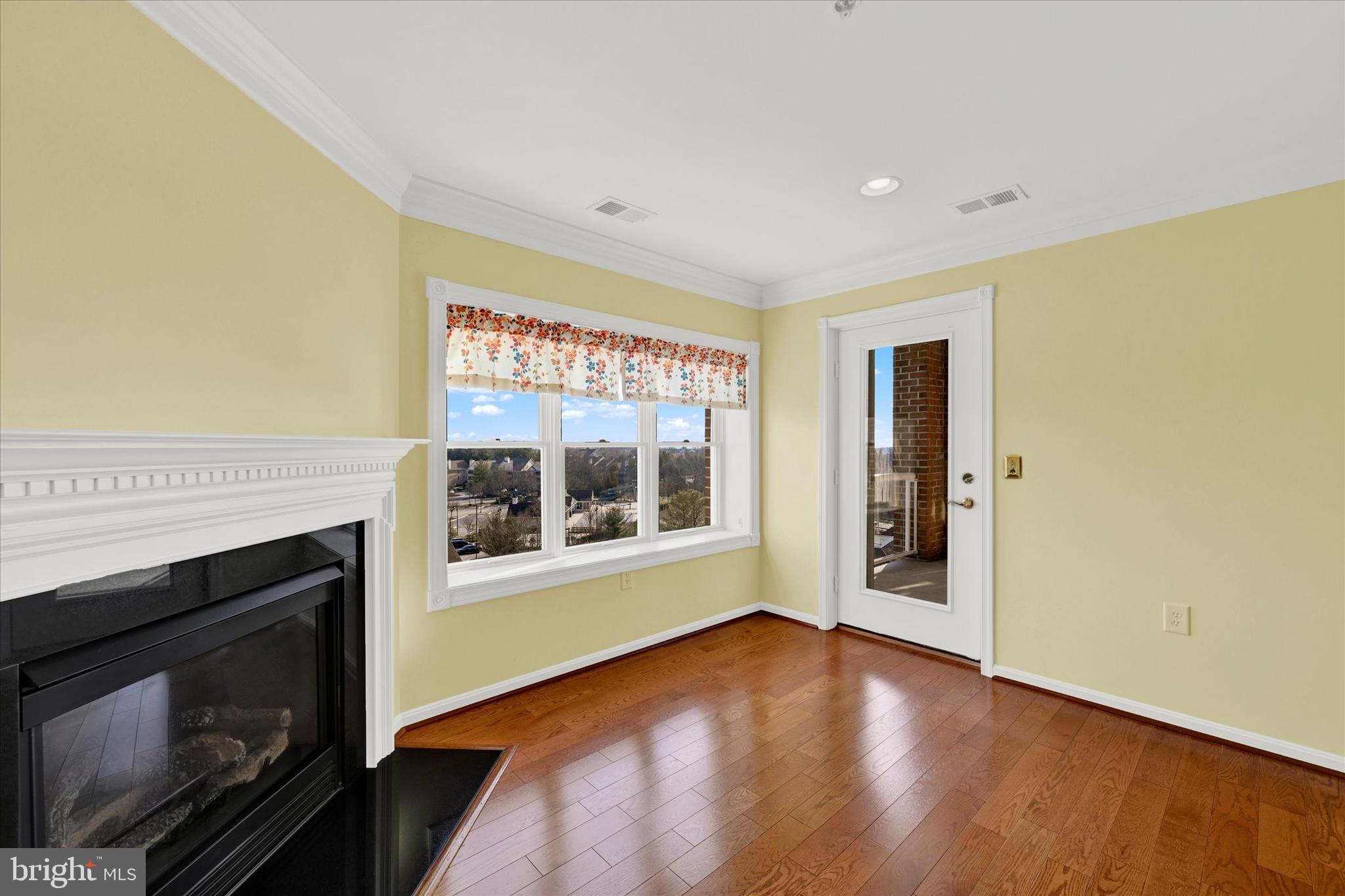 MAYS CHAPEL NORTH - Residential