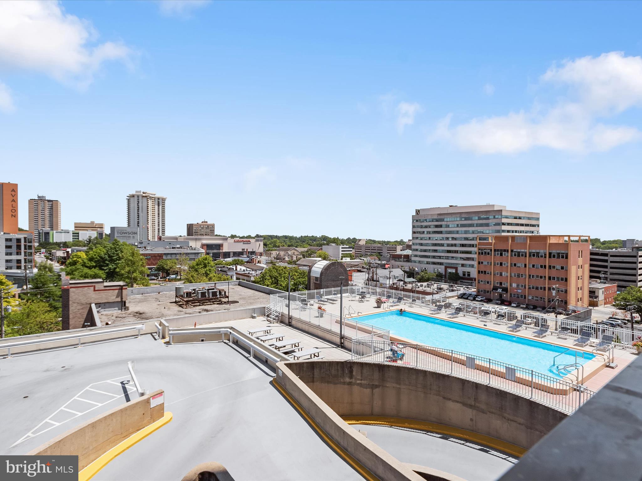 PENTHOUSE CONDOMINIUMS - Residential