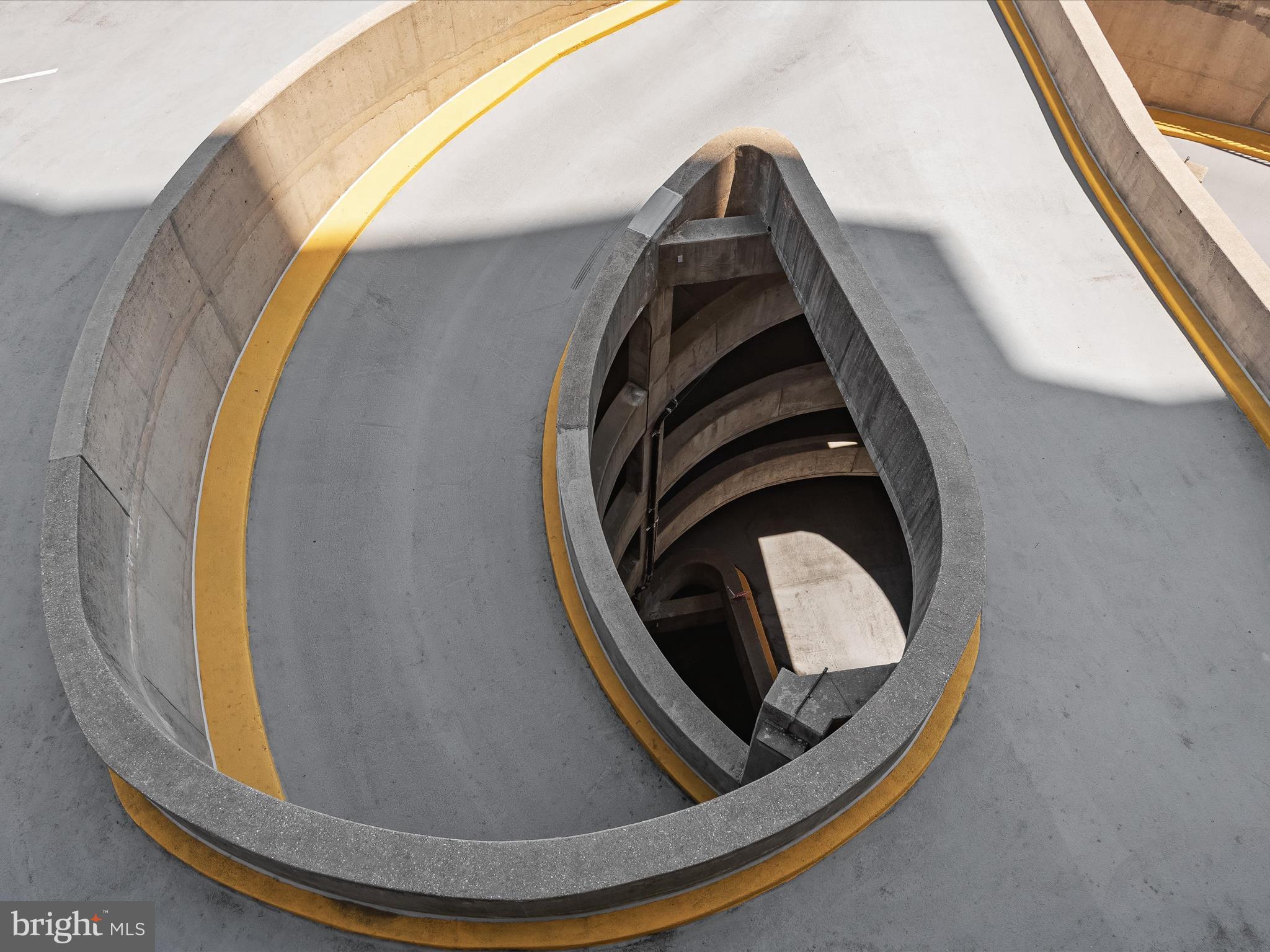 PENTHOUSE CONDOMINIUMS - Residential