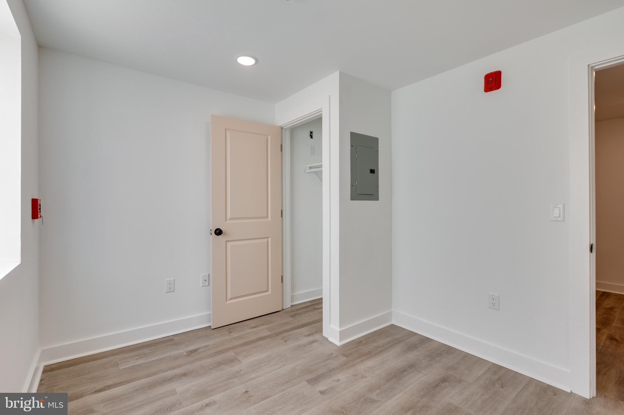 715 W CUMBERLAND STREET A