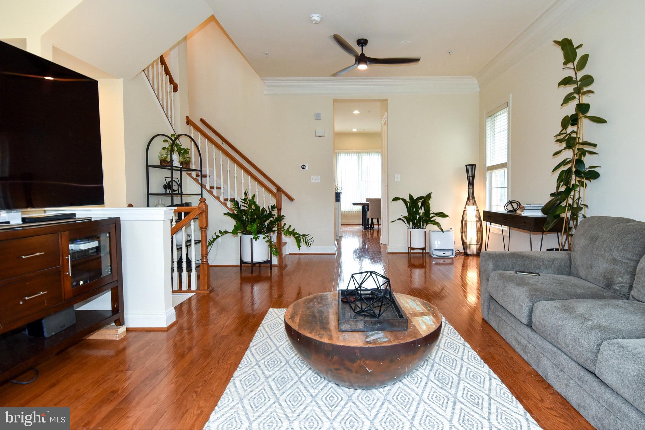 HIDDEN CREEK - Residential