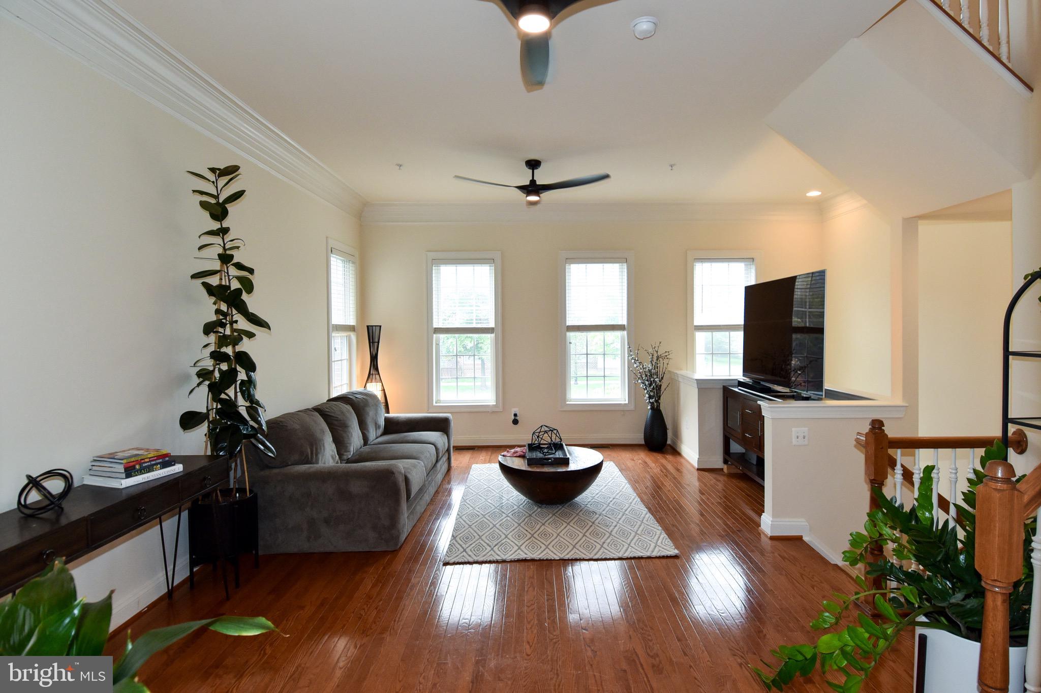 HIDDEN CREEK - Residential