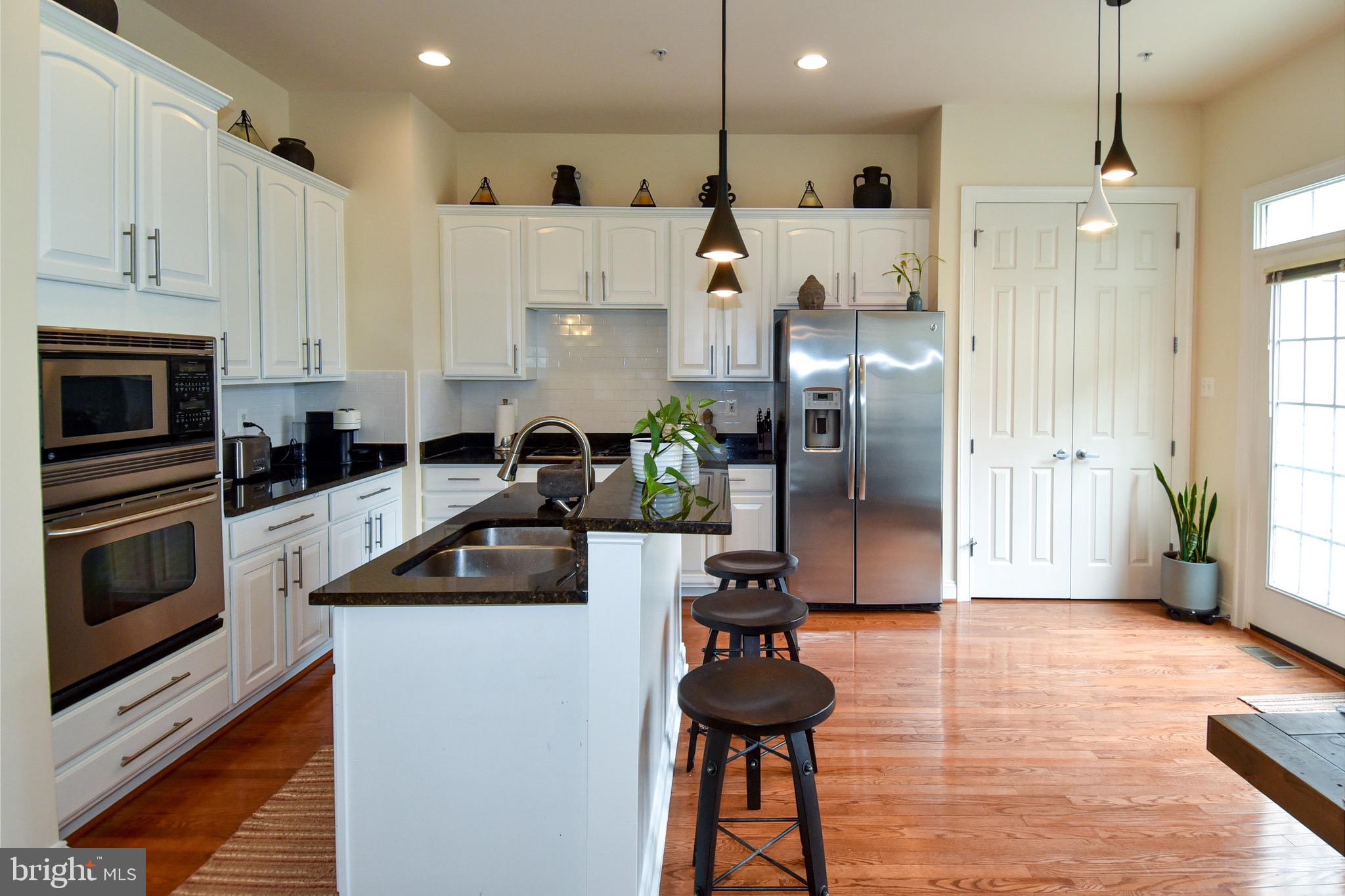 HIDDEN CREEK - Residential