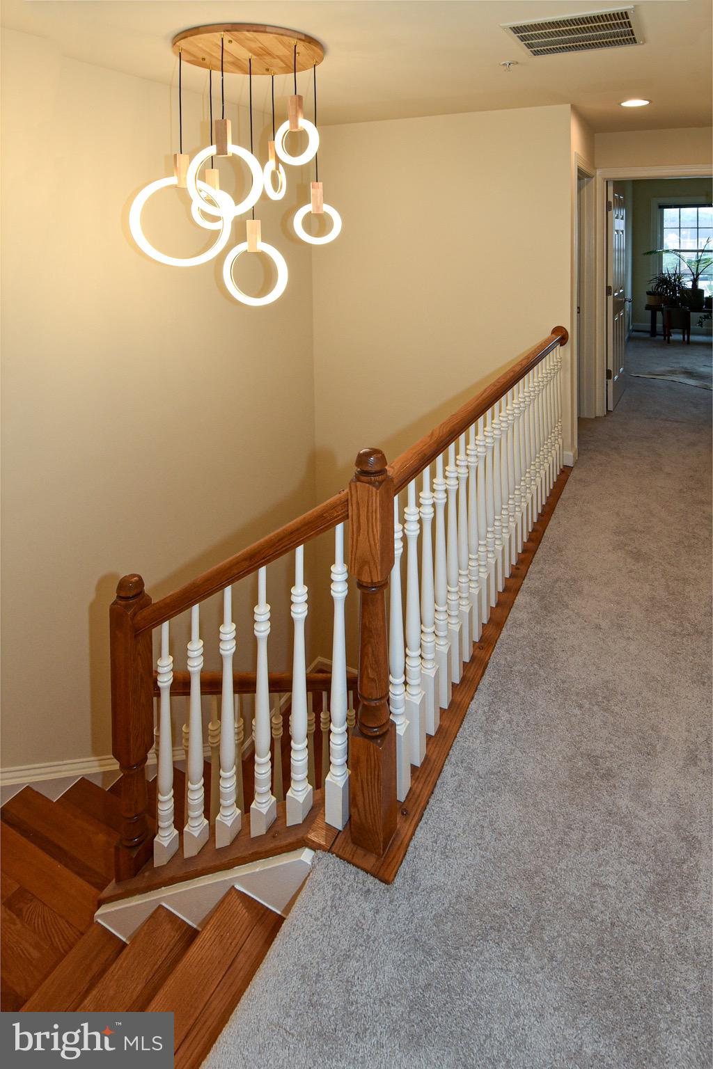 HIDDEN CREEK - Residential