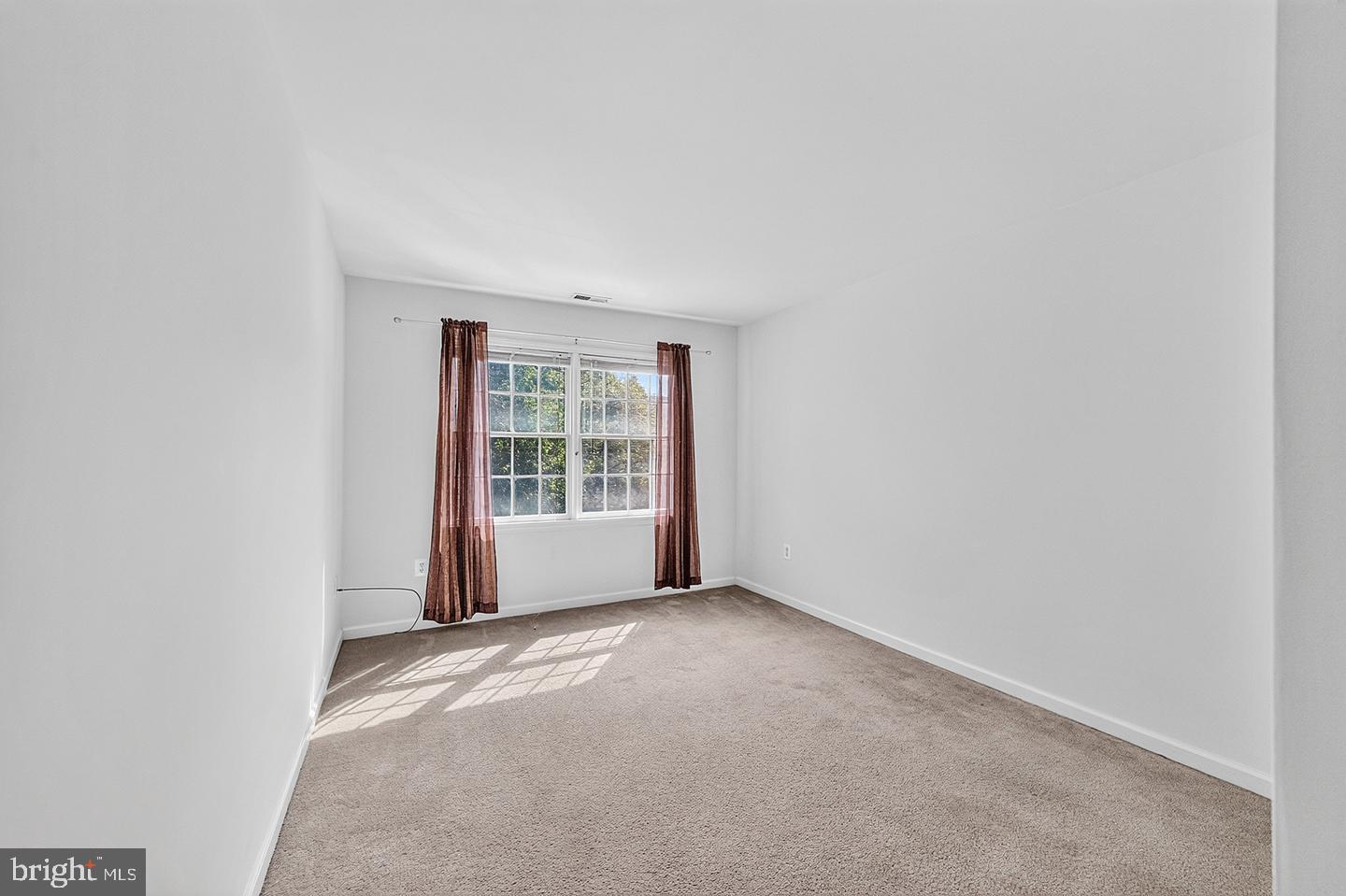 25 BRITTANY COURT