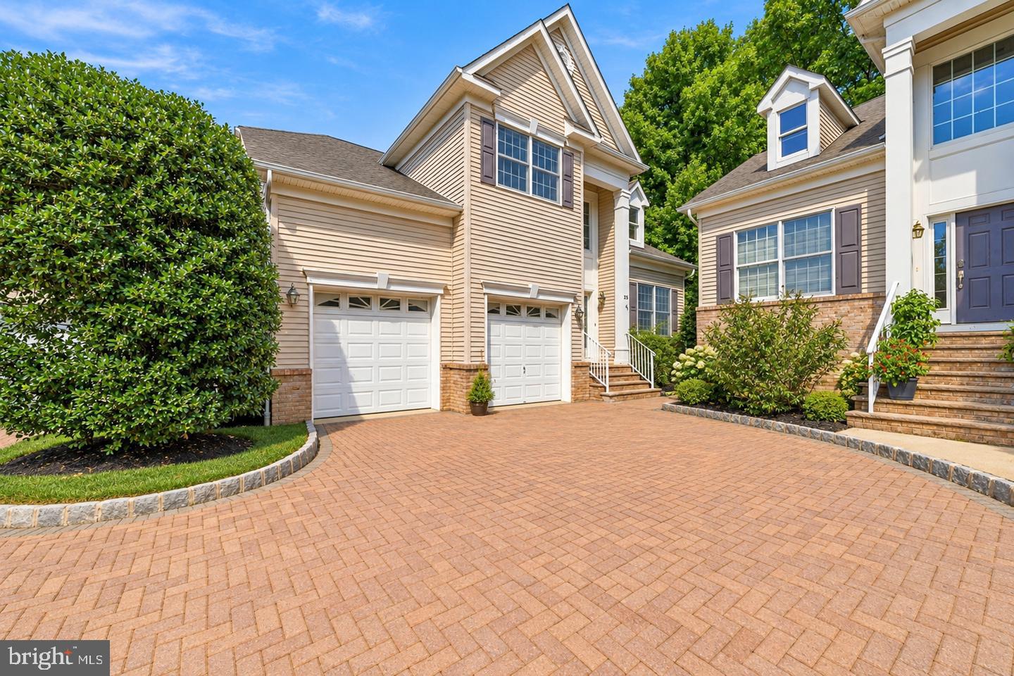 25 BRITTANY COURT