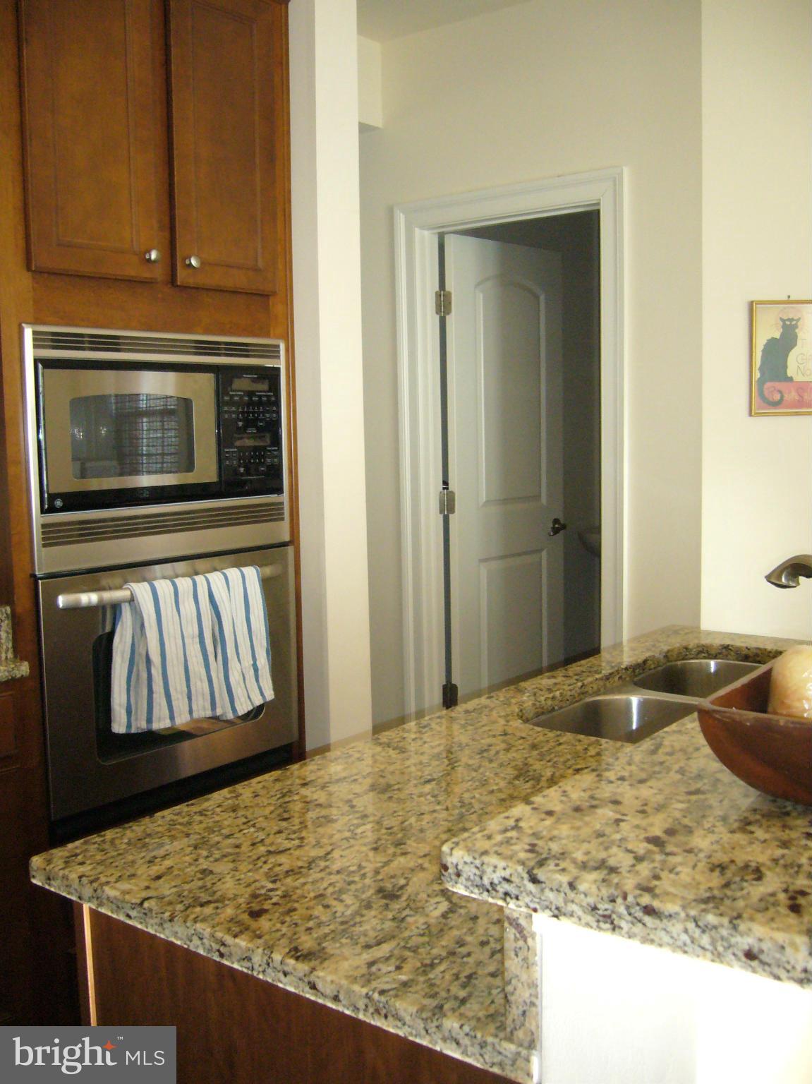 HIDDEN CREEK - Residential Lease