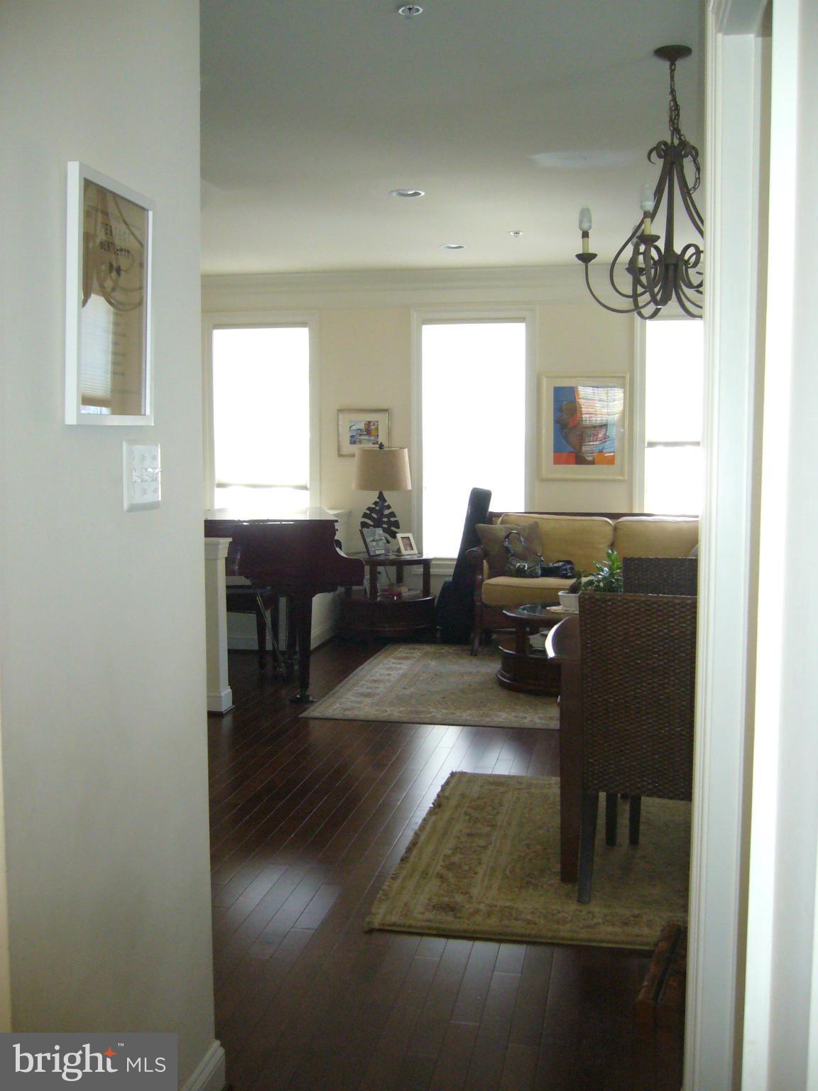 HIDDEN CREEK - Residential Lease