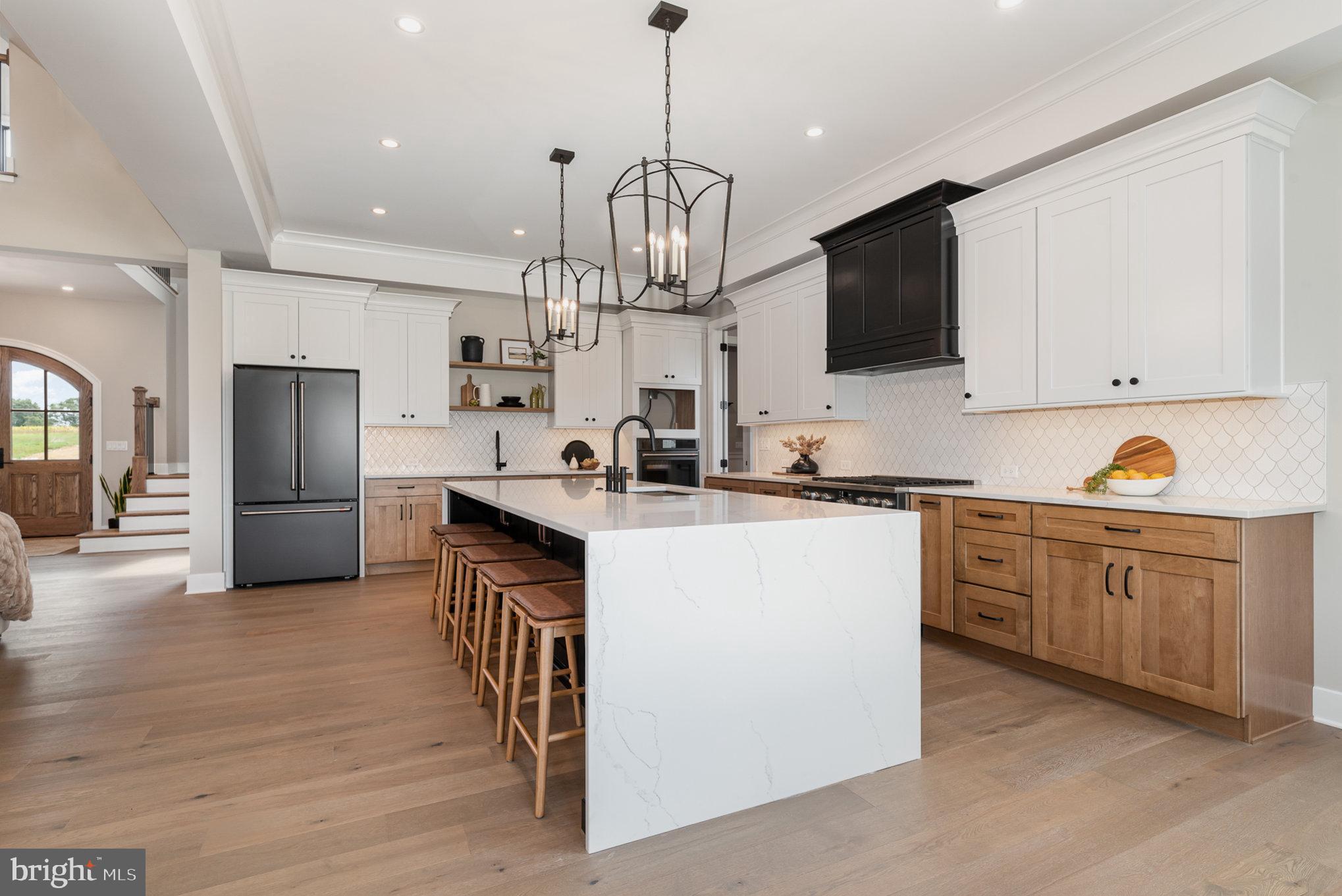 GLENDALE ESTATES - Residential