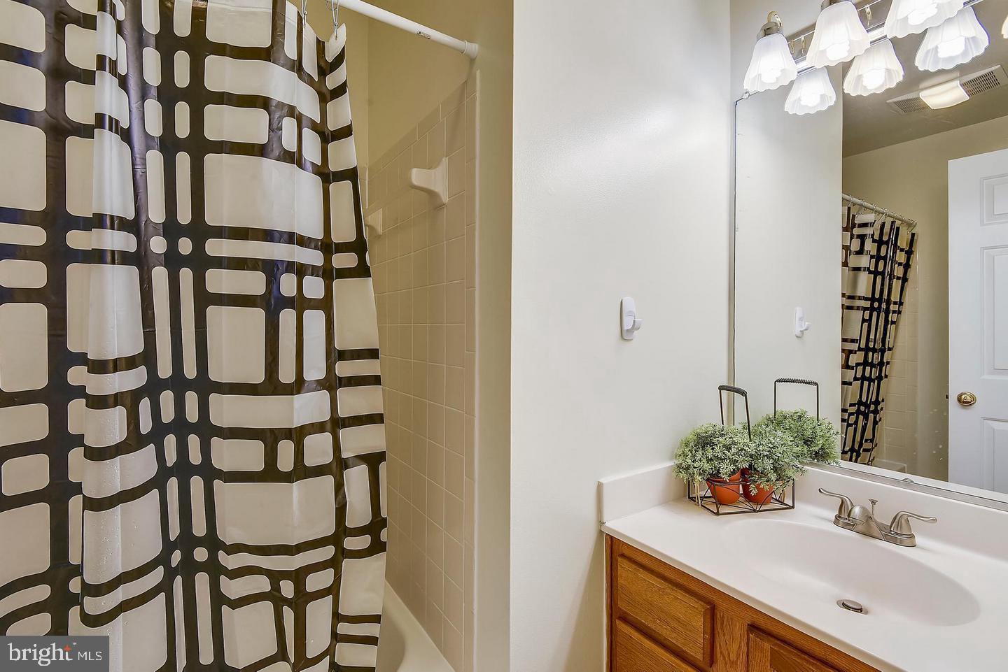 FAIR RIDGE - Residential Lease