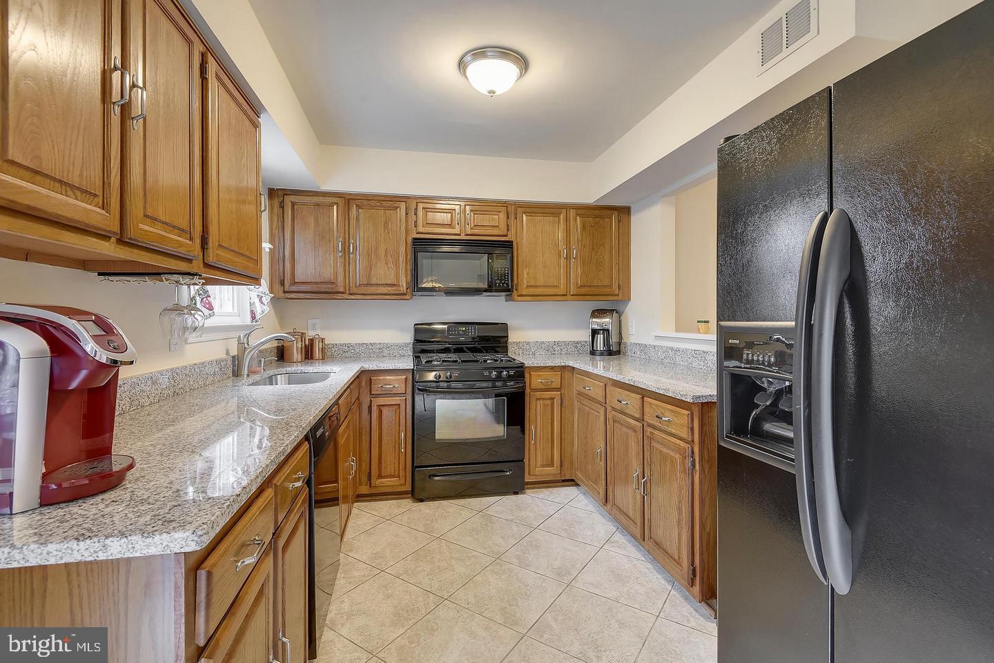 FAIR RIDGE - Residential Lease