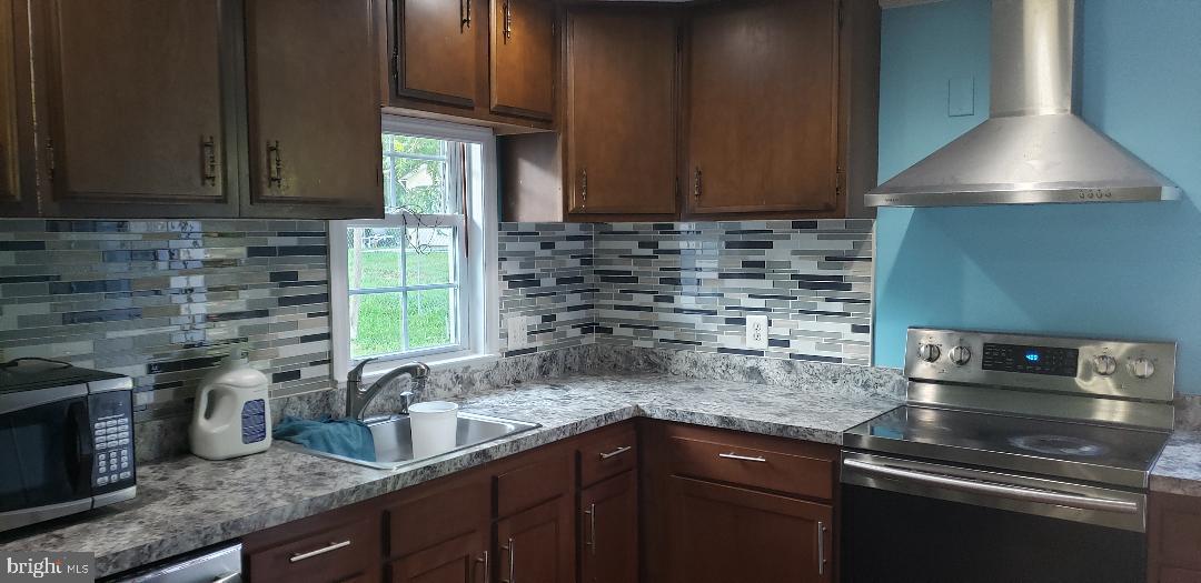 OLD FORT HILLS PLAT ONE - Residential