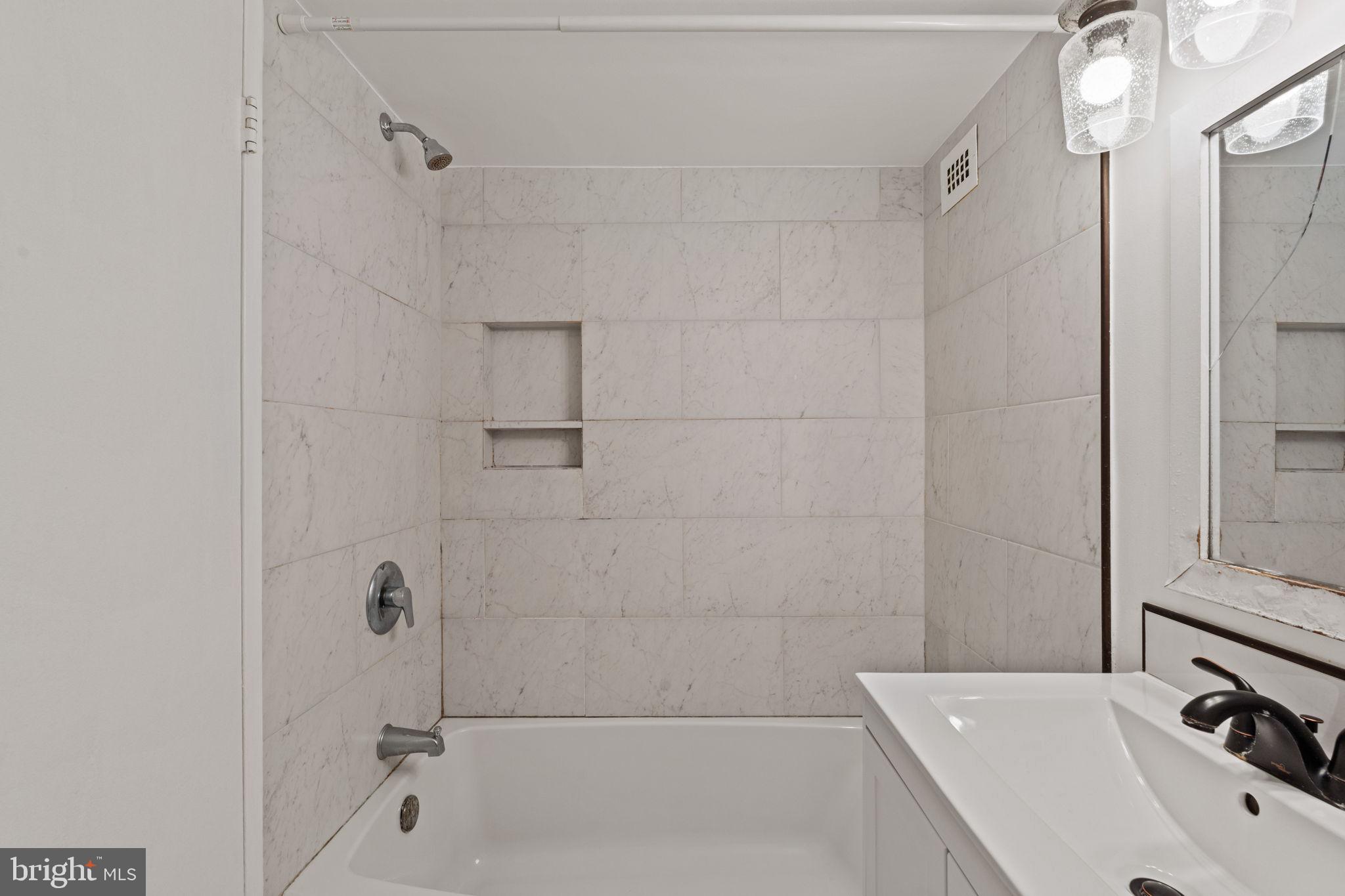 GROSVENOR PARK - Residential