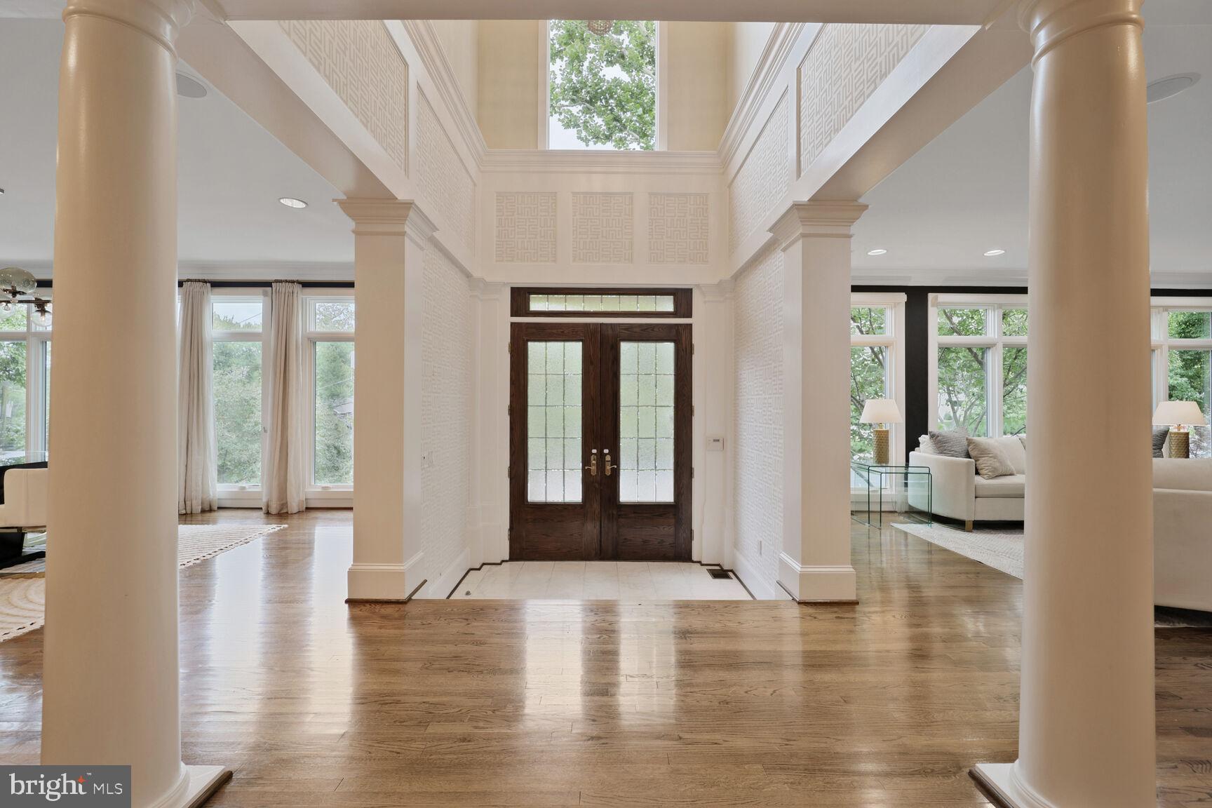 3121 ARIZONA AVENUE NW