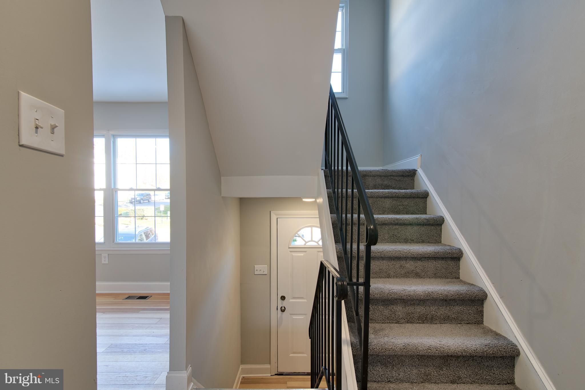 FRANKLIN RIDGE TOWNHOUSE - Residential