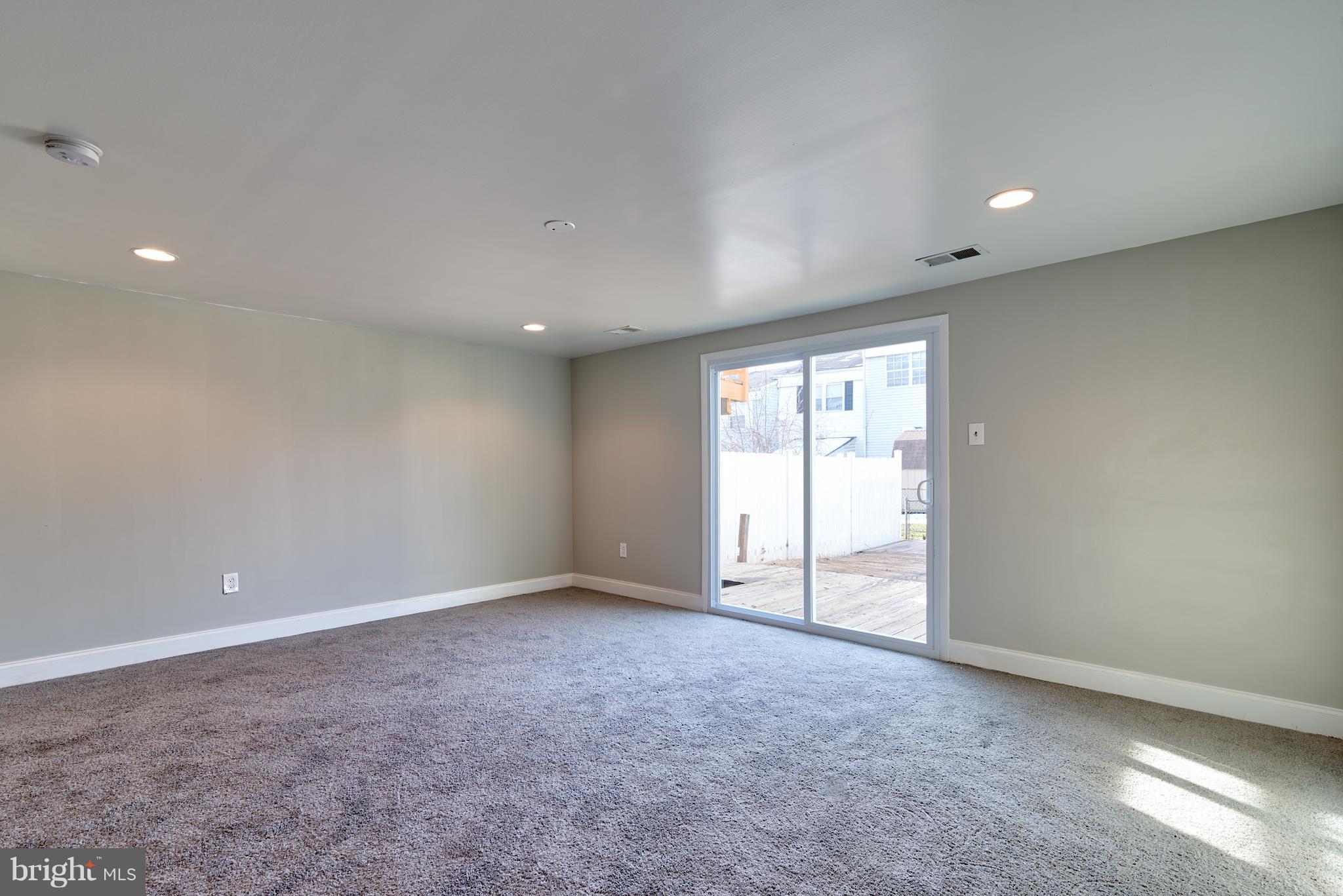 FRANKLIN RIDGE TOWNHOUSE - Residential