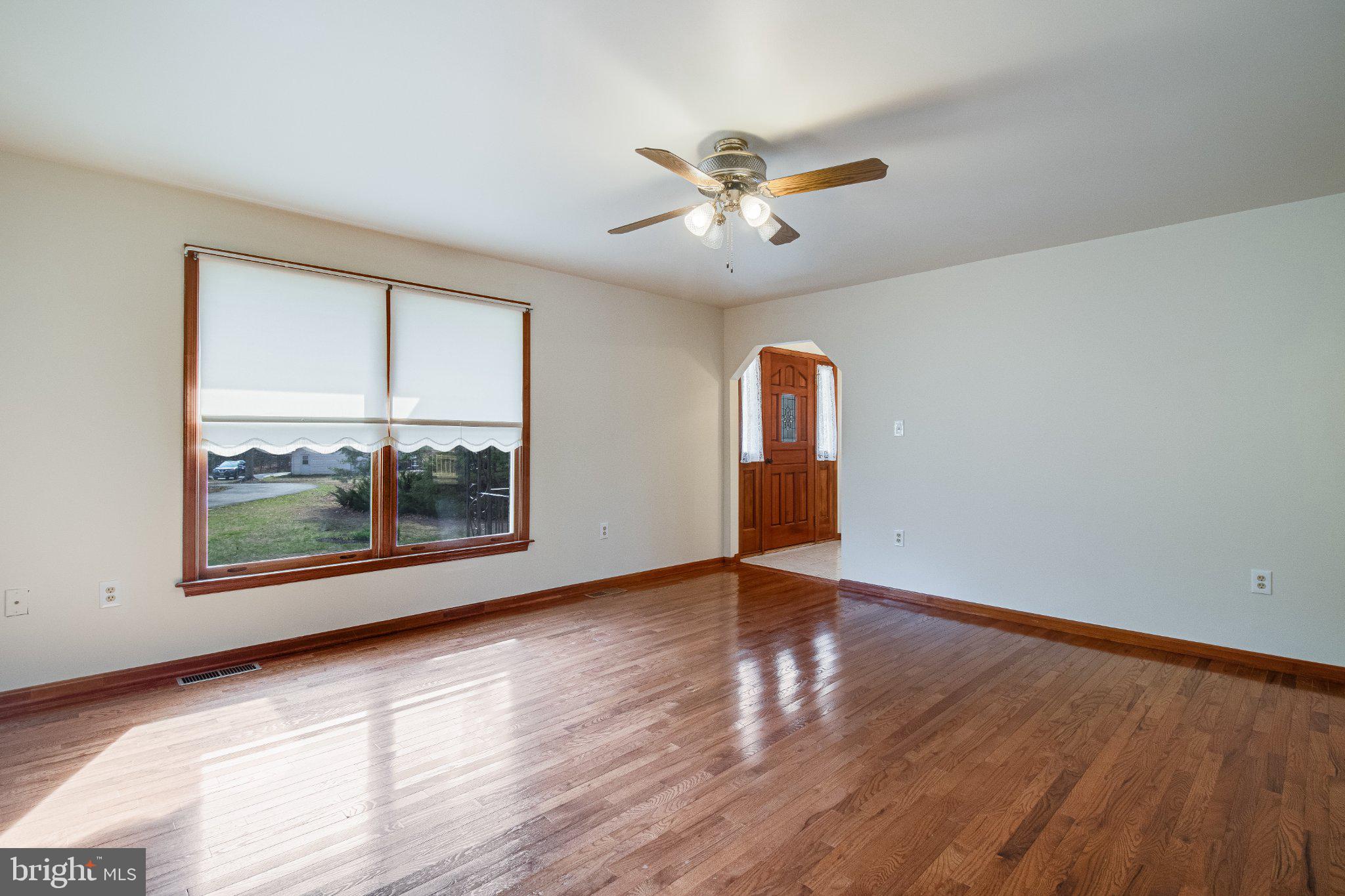 PLEASANT GROVE ESTATES - Residential