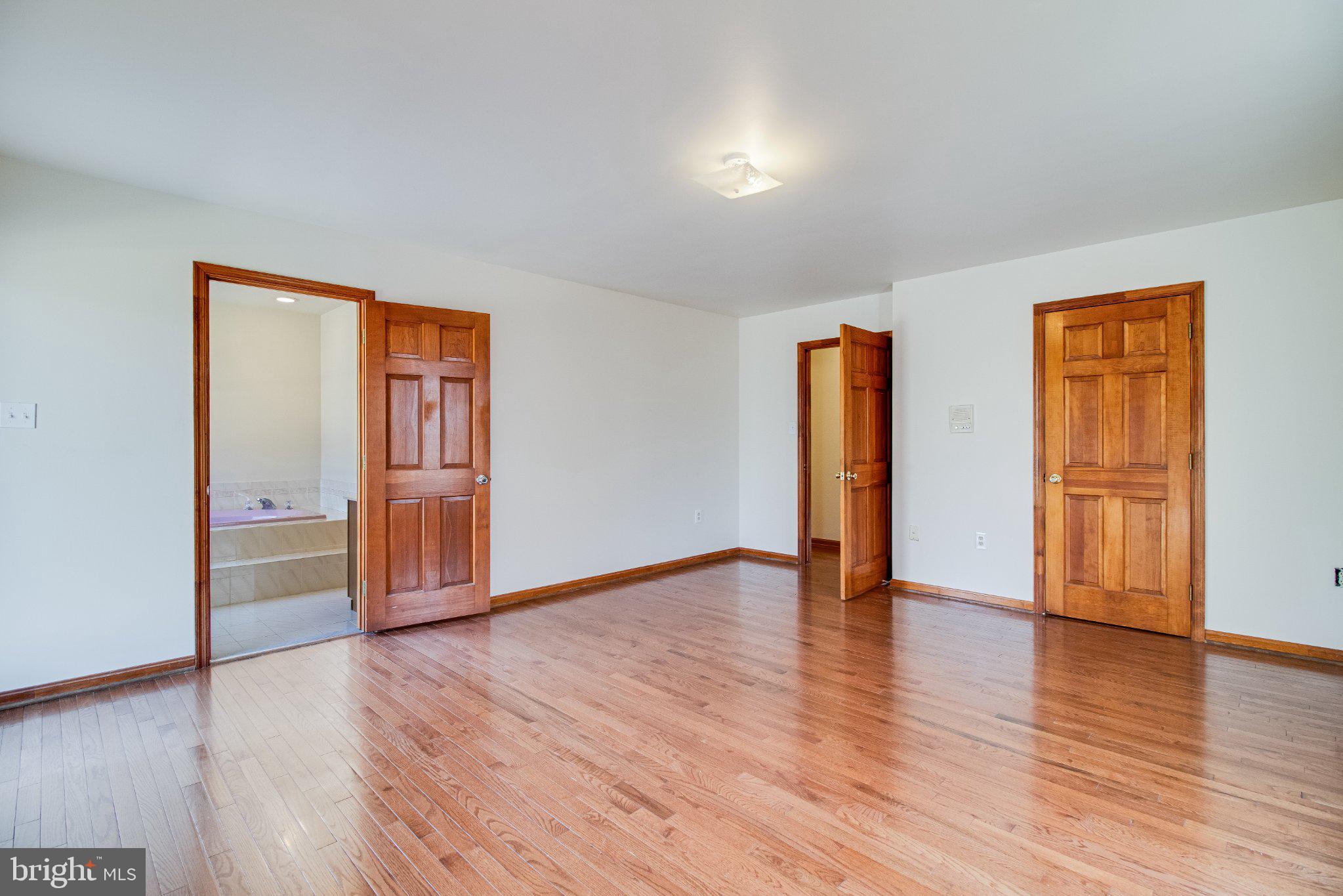 PLEASANT GROVE ESTATES - Residential