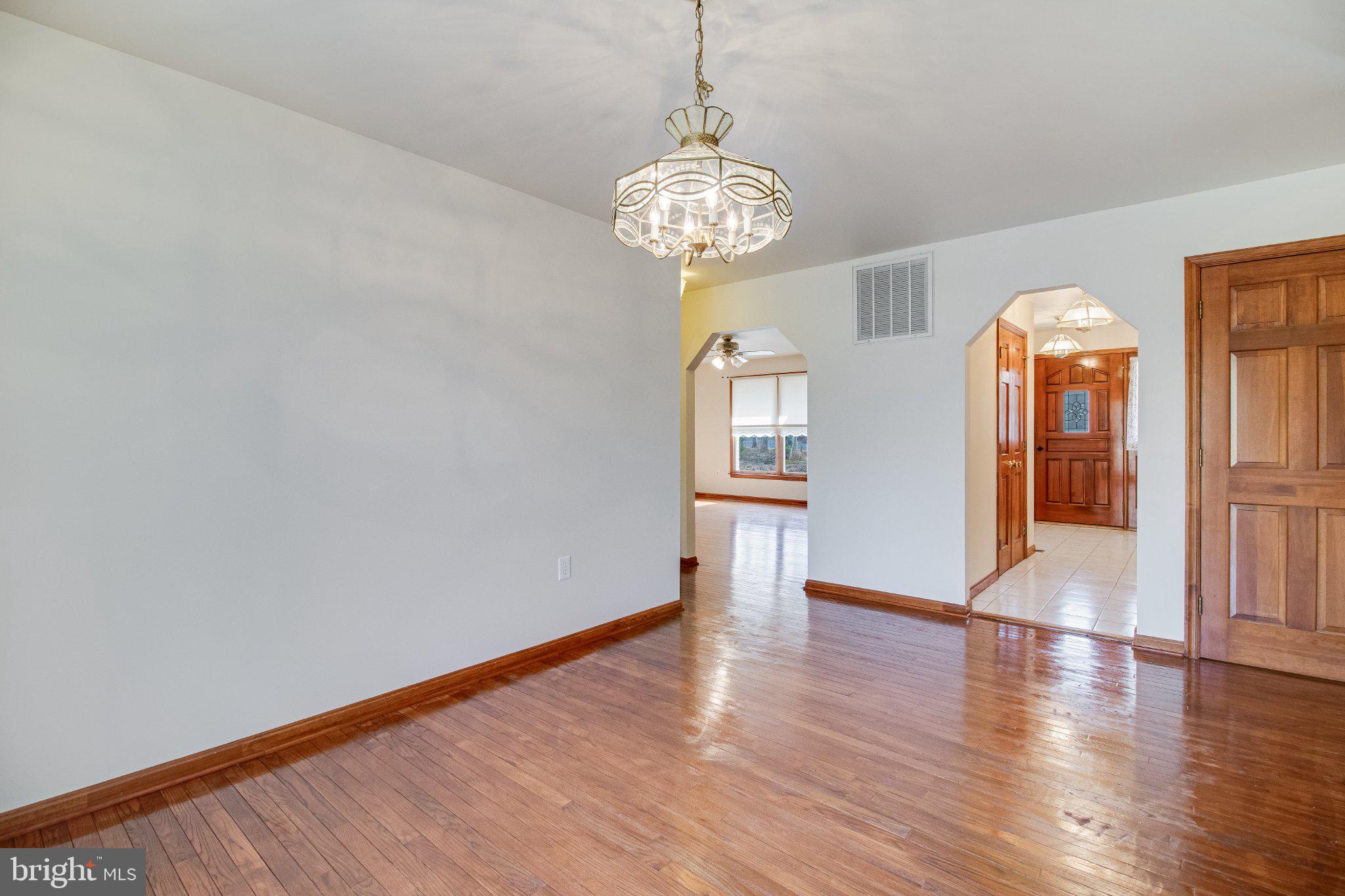 PLEASANT GROVE ESTATES - Residential