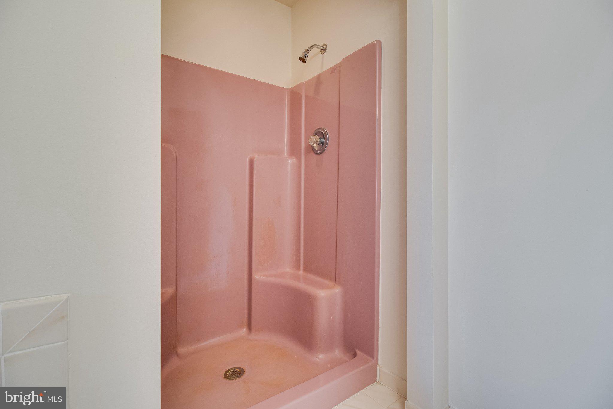 PLEASANT GROVE ESTATES - Residential