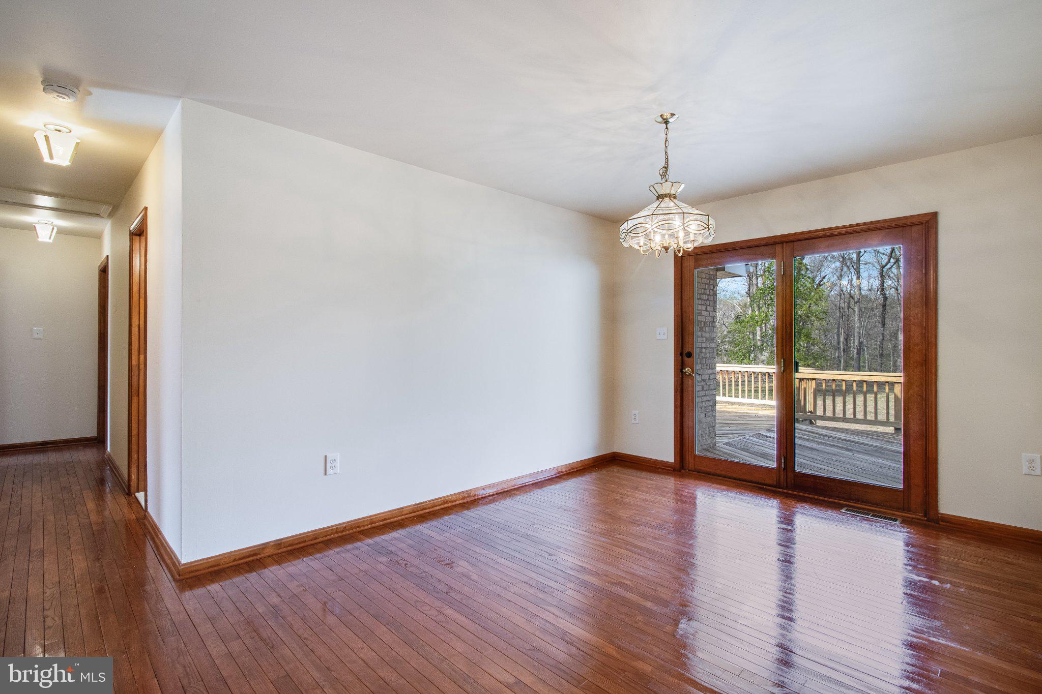 PLEASANT GROVE ESTATES - Residential