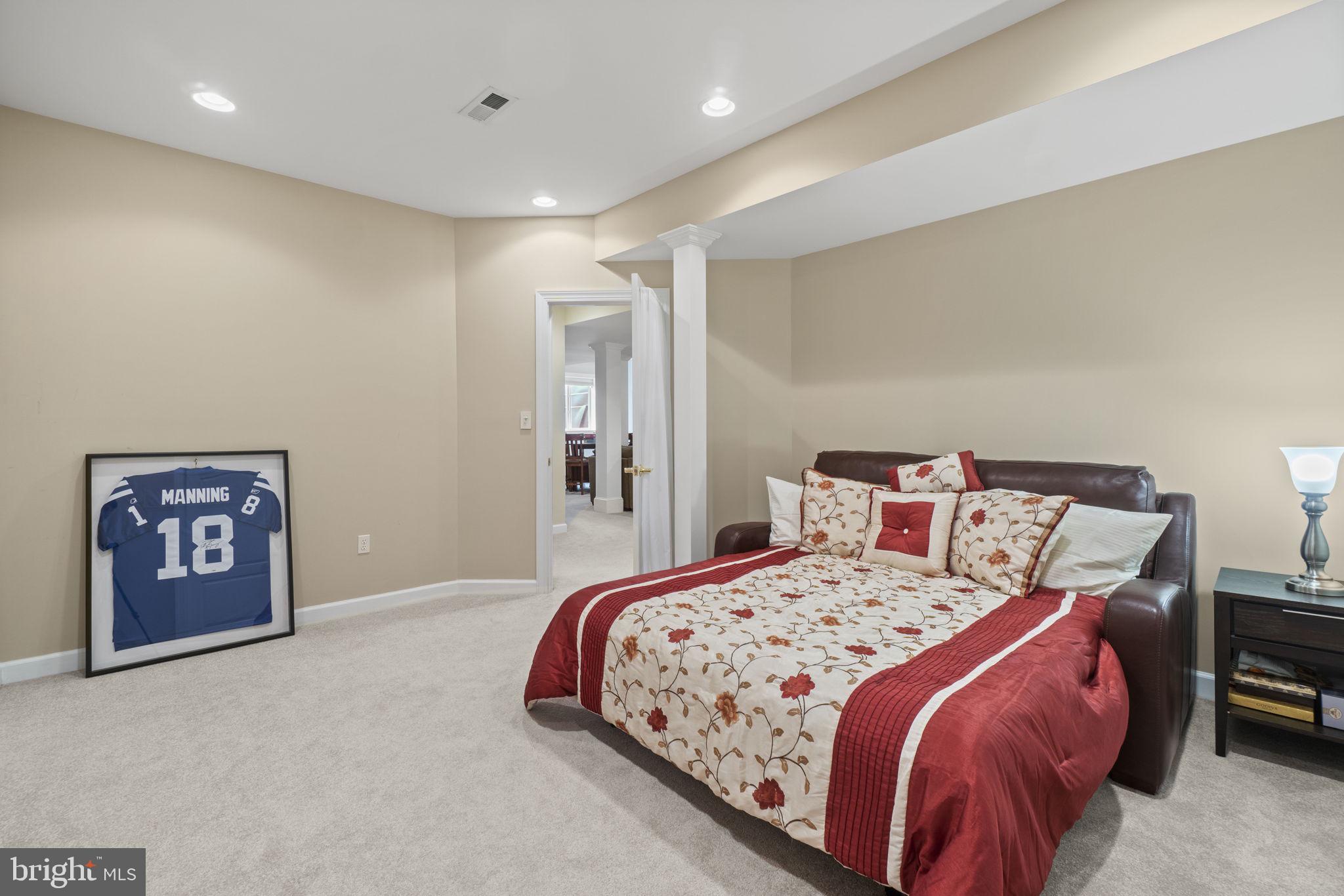 MOUNTAIN VIEW ESTATES - Residential