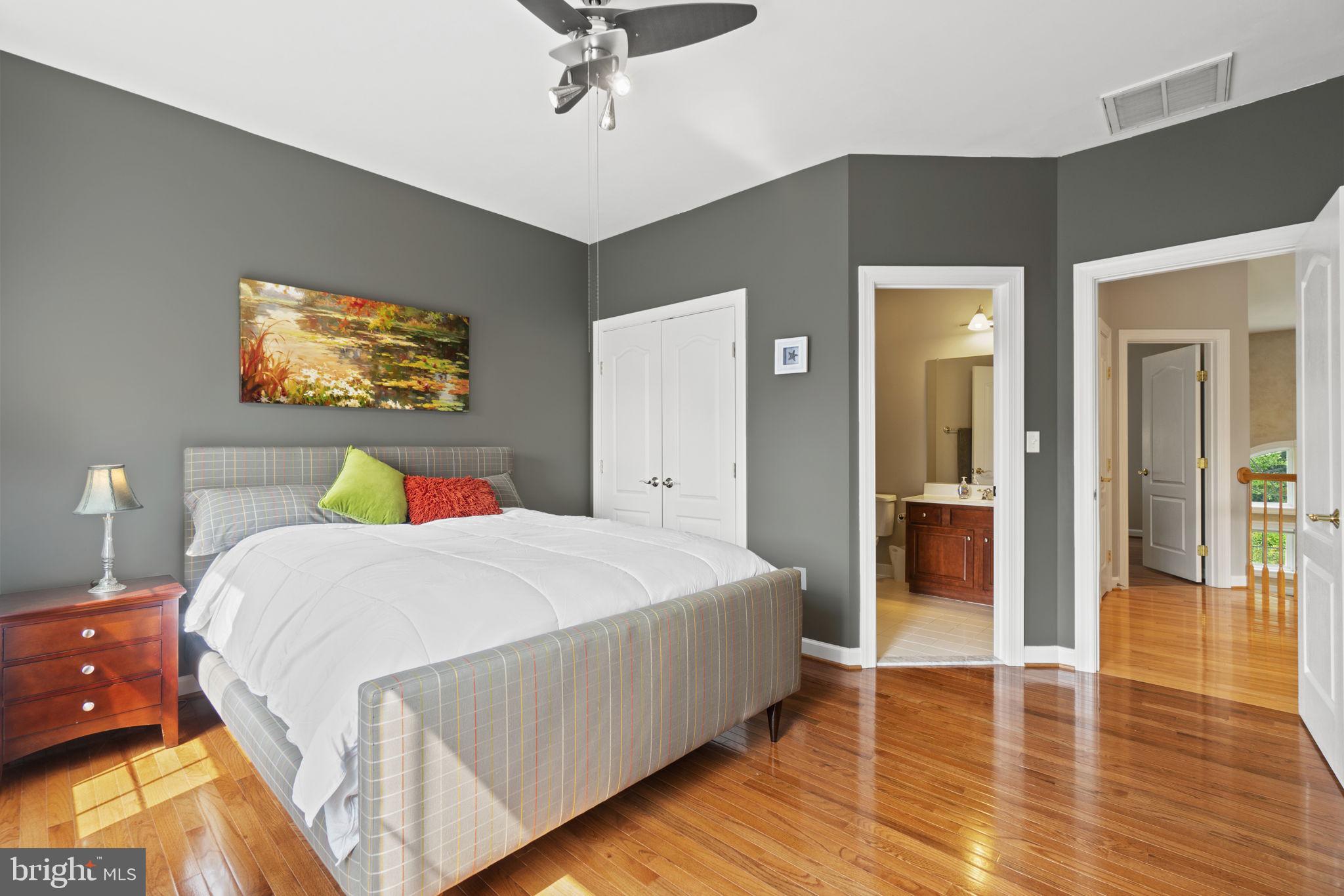 MOUNTAIN VIEW ESTATES - Residential