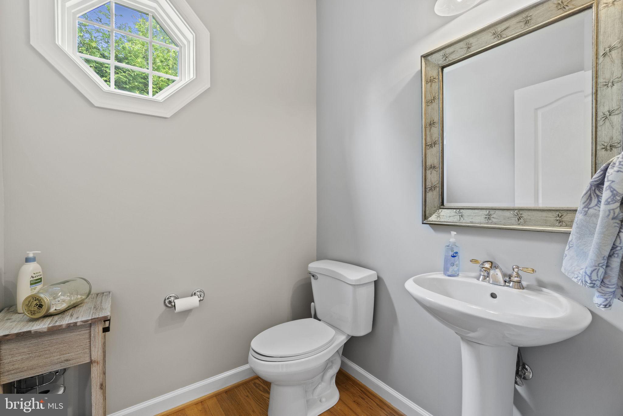 MOUNTAIN VIEW ESTATES - Residential