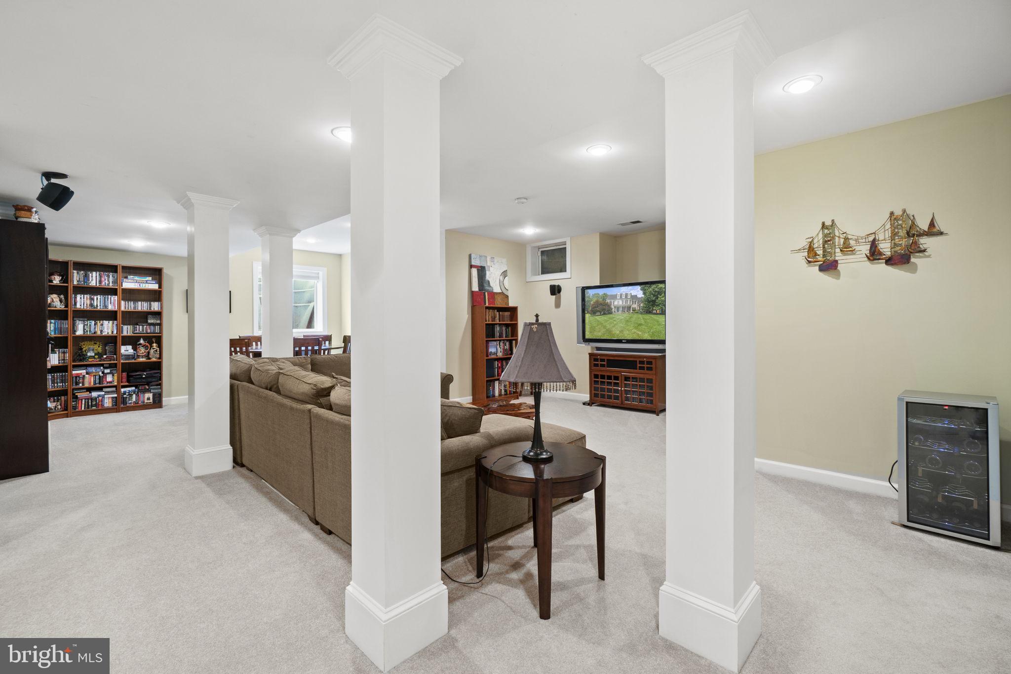 MOUNTAIN VIEW ESTATES - Residential