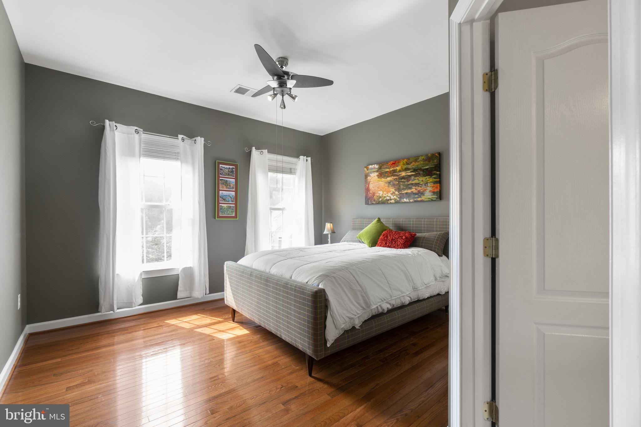 MOUNTAIN VIEW ESTATES - Residential