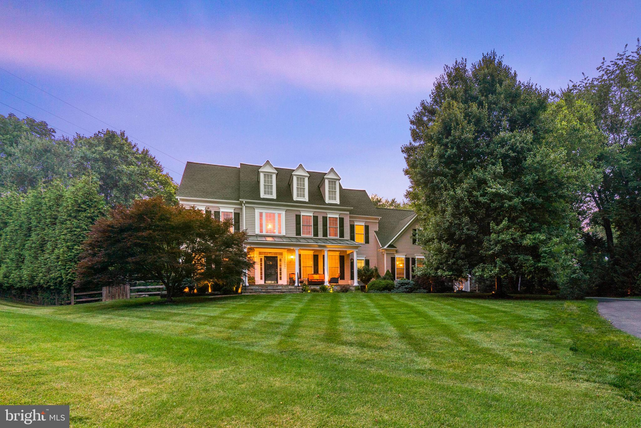 MOUNTAIN VIEW ESTATES - Residential