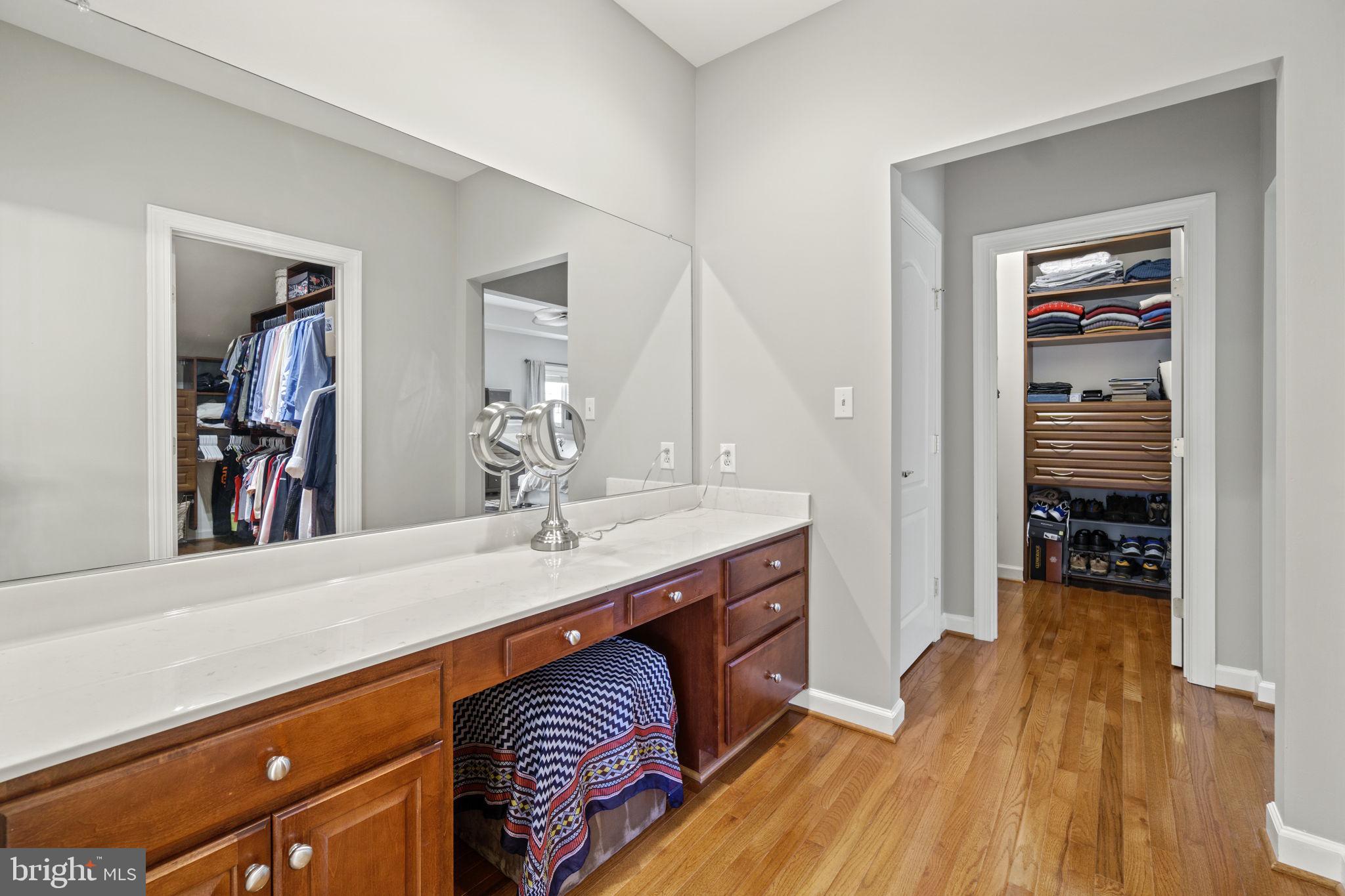 MOUNTAIN VIEW ESTATES - Residential