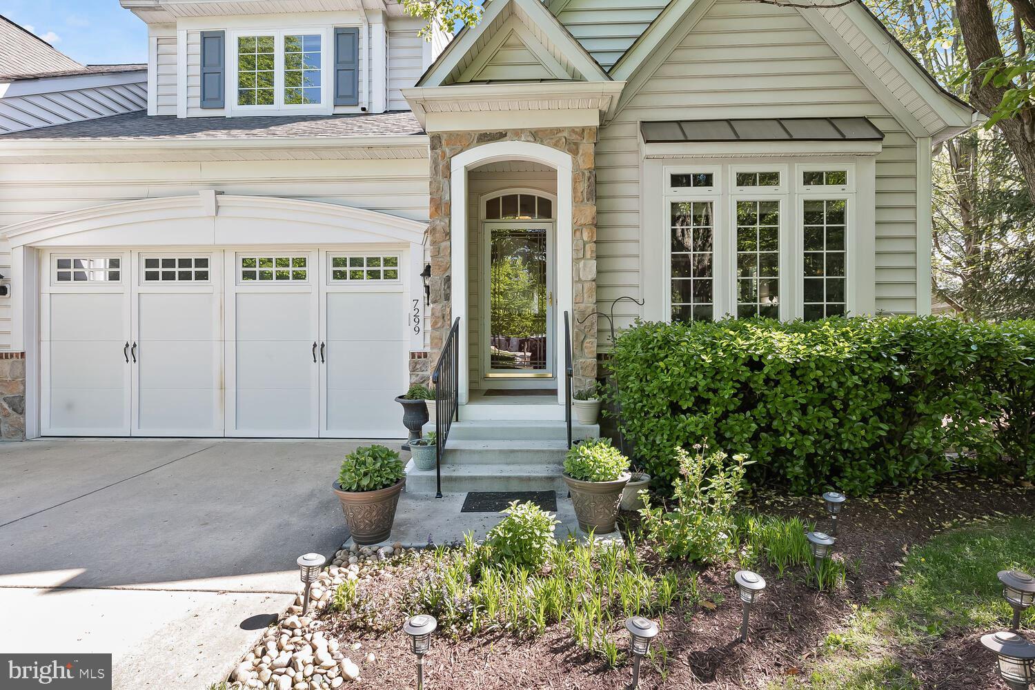 FAIRWAY OVERLOOK - Residential