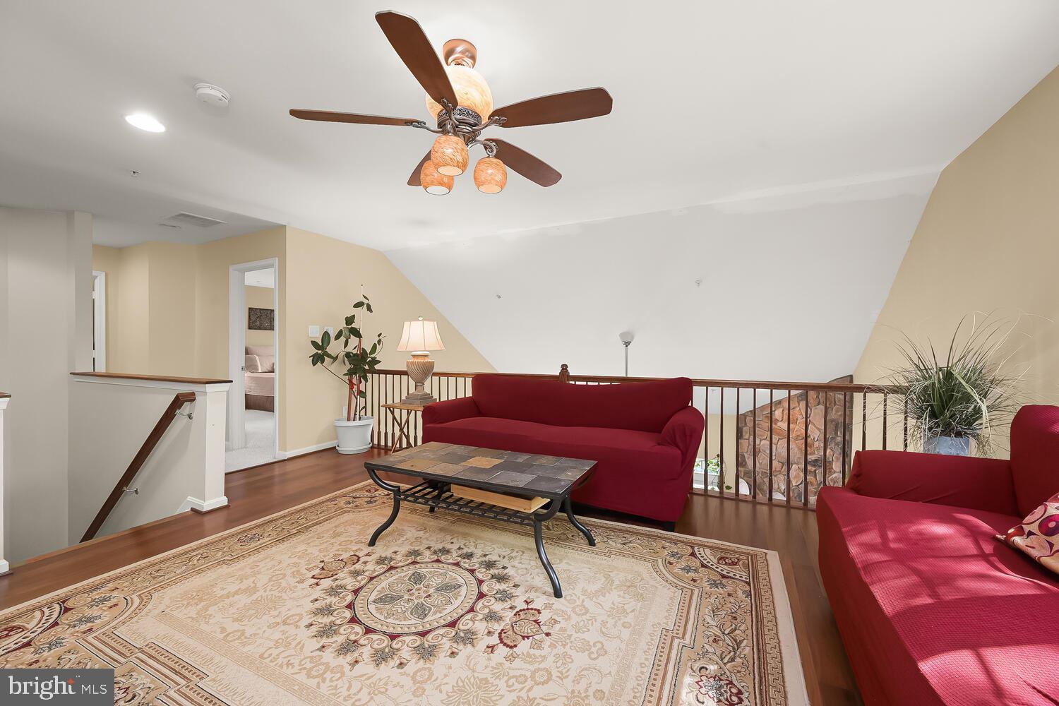 FAIRWAY OVERLOOK - Residential