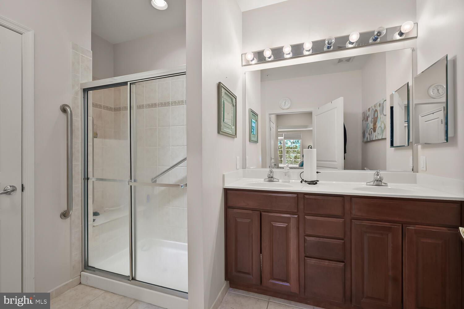 FAIRWAY OVERLOOK - Residential