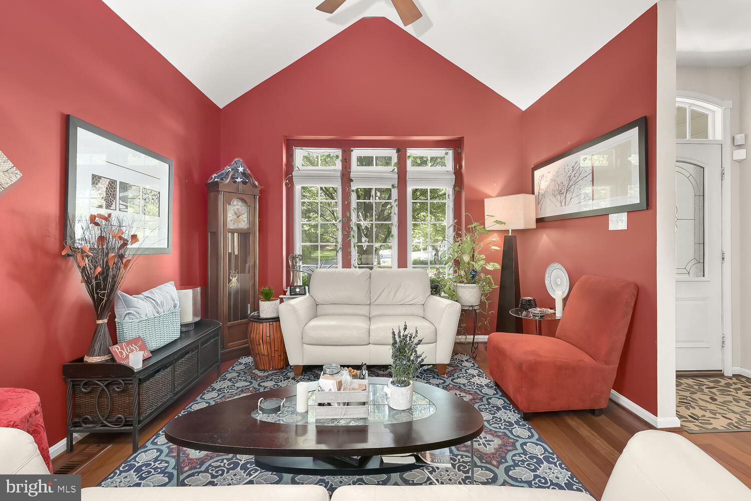 FAIRWAY OVERLOOK - Residential