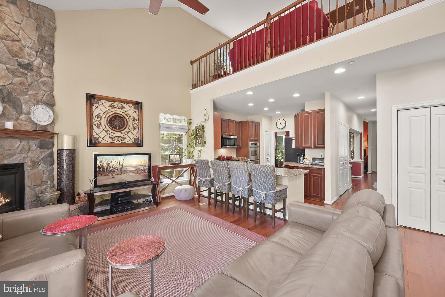 FAIRWAY OVERLOOK - Residential