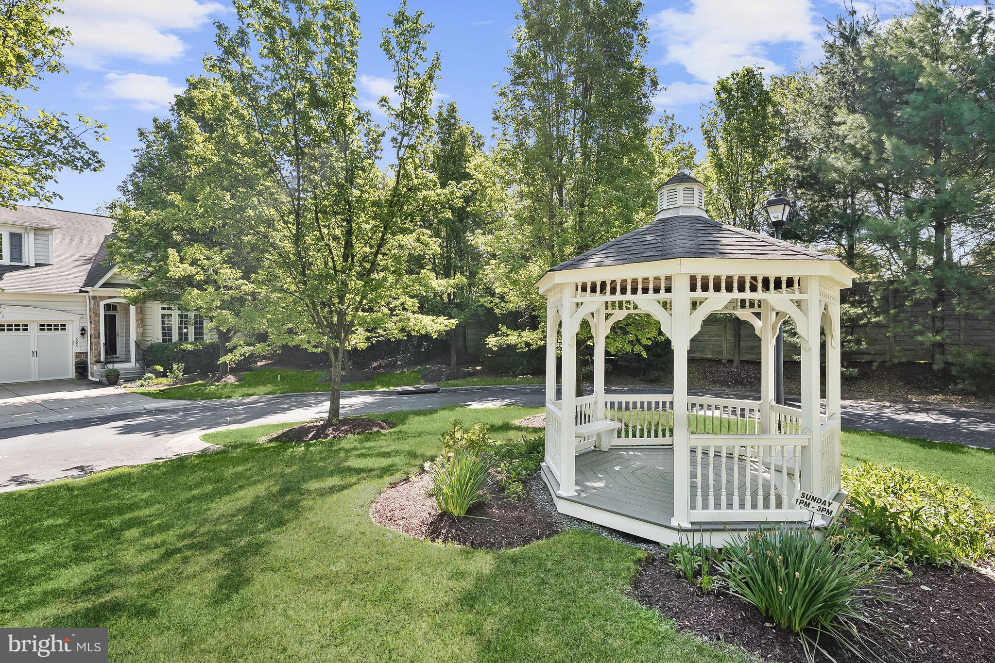 FAIRWAY OVERLOOK - Residential