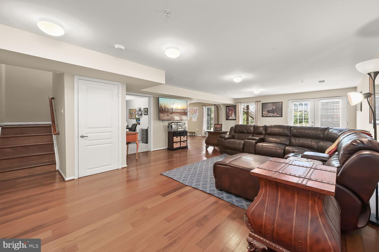 FAIRWAY OVERLOOK - Residential