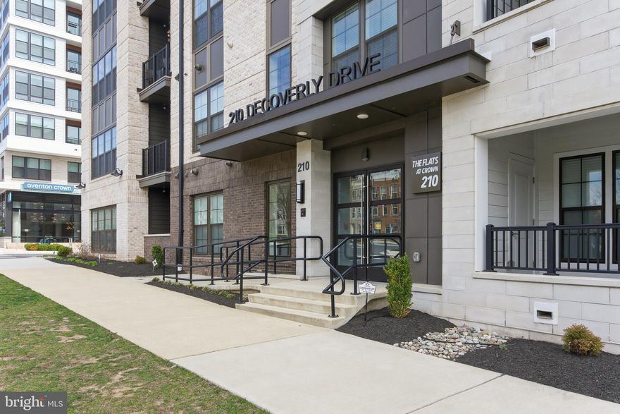 ** NEWLY PRICED **This is the one you have been waiting for!  Largest 2 bedroom, plus den, 2 full bath and balcony at The Flats at Crown.  Sun filled corner unit with balcony and garage parking in fantastic "almost new" condition.
Walk to shops and fine dining as well as the clubhouse with fitness room and outdoor pool!
The unit is close to the elevator and the garage parking space is also close to the elevator.
NOTE: Map coordinates in Zillow are incorrect. Directions are 370 to Fields Rd to Decoverly Dr building is on the left side of the street.