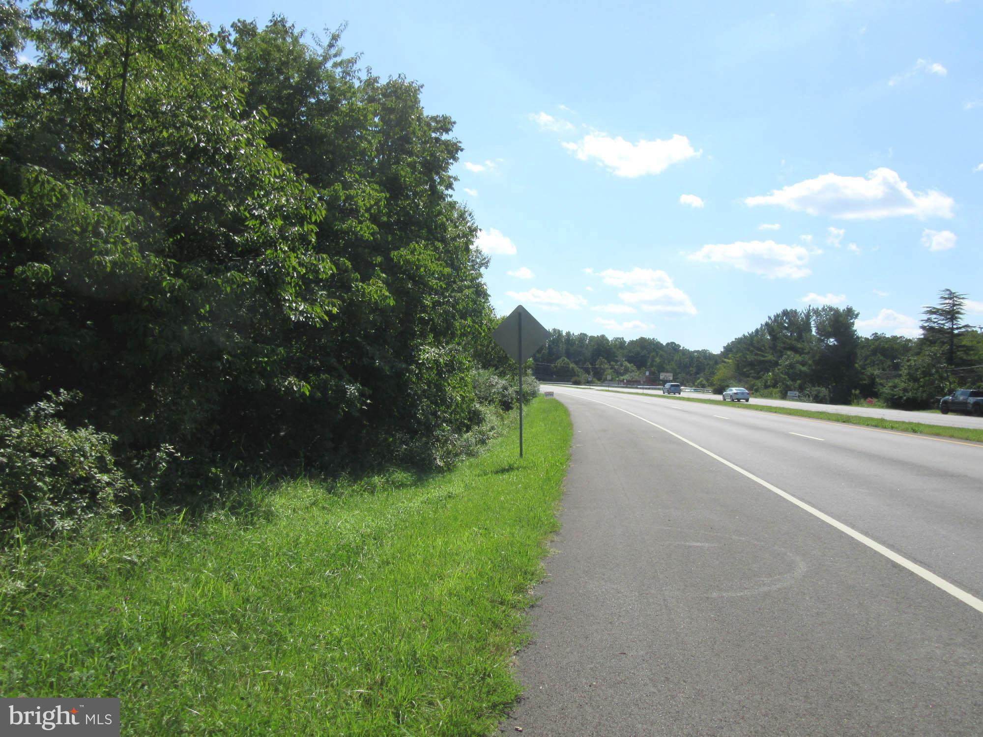 COLUMBIA PIKE