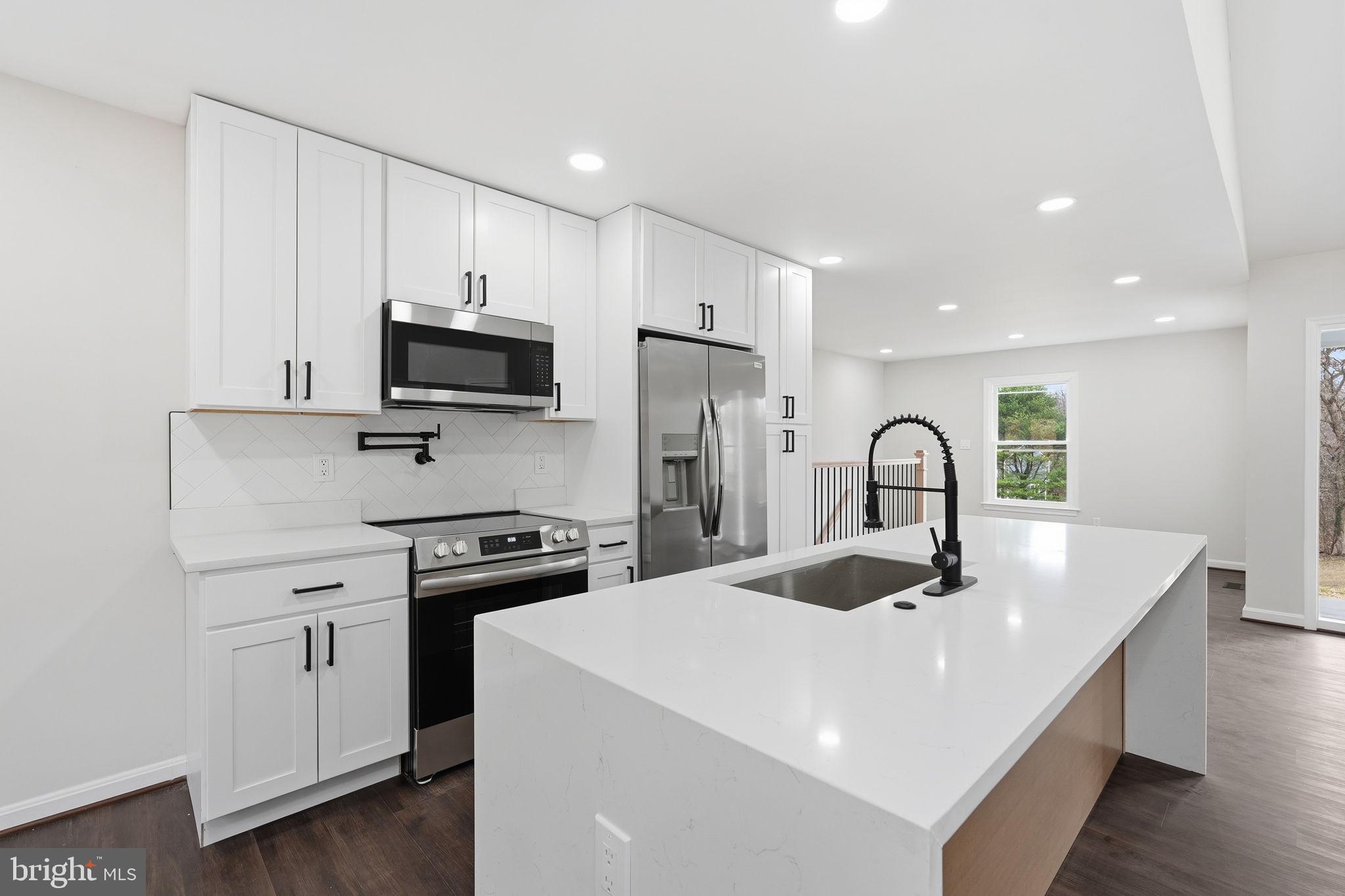 SYCAMORE RIDGE - Residential