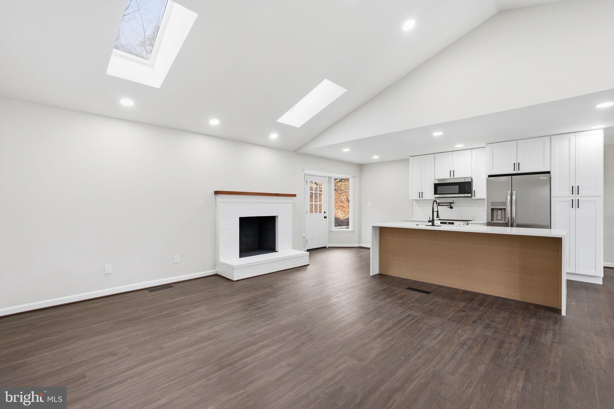 SYCAMORE RIDGE - Residential