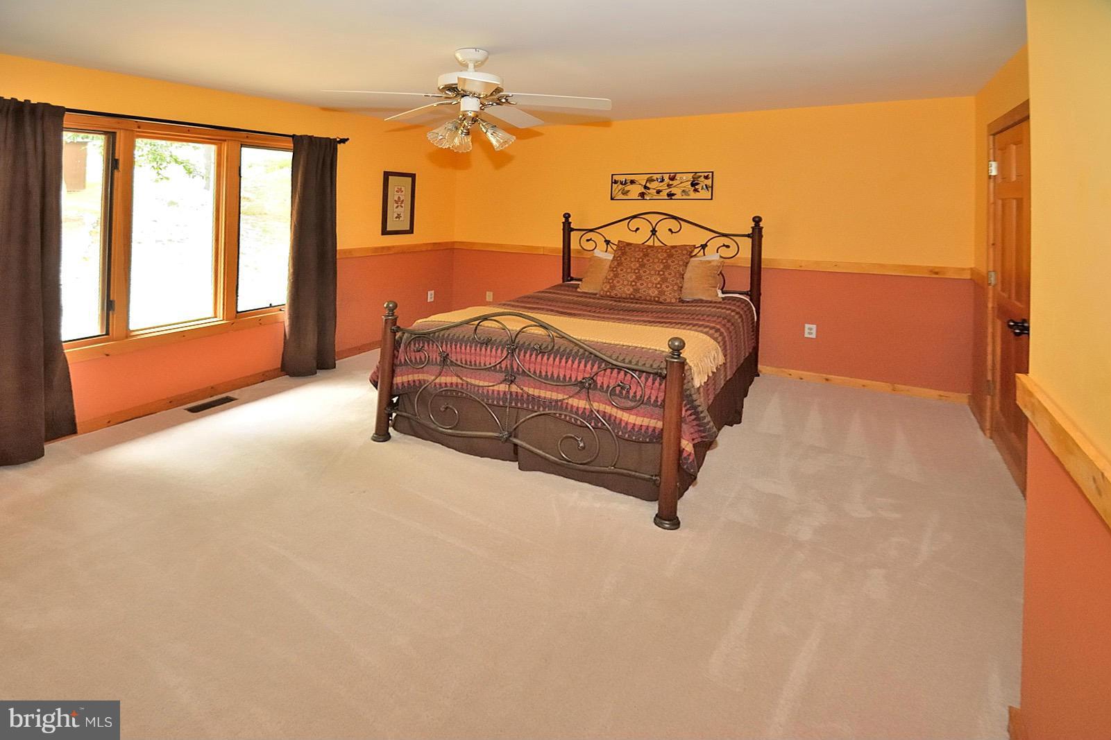 BULL RUN MOUNTAIN ESTATE - Residential Lease